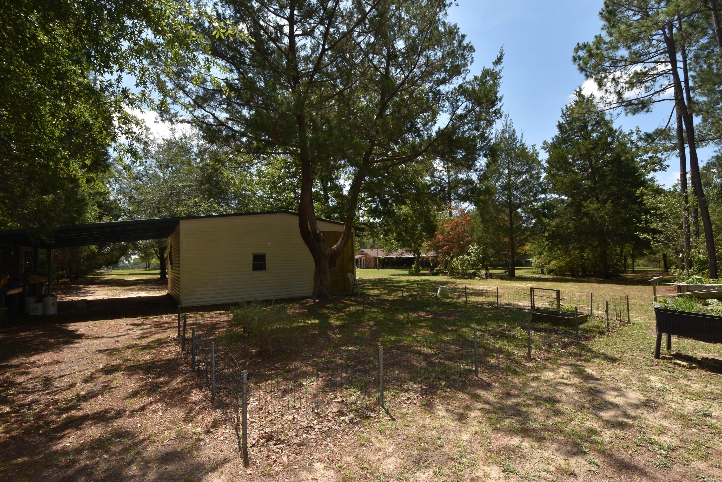 Oakcrest Farms and Groves - Residential