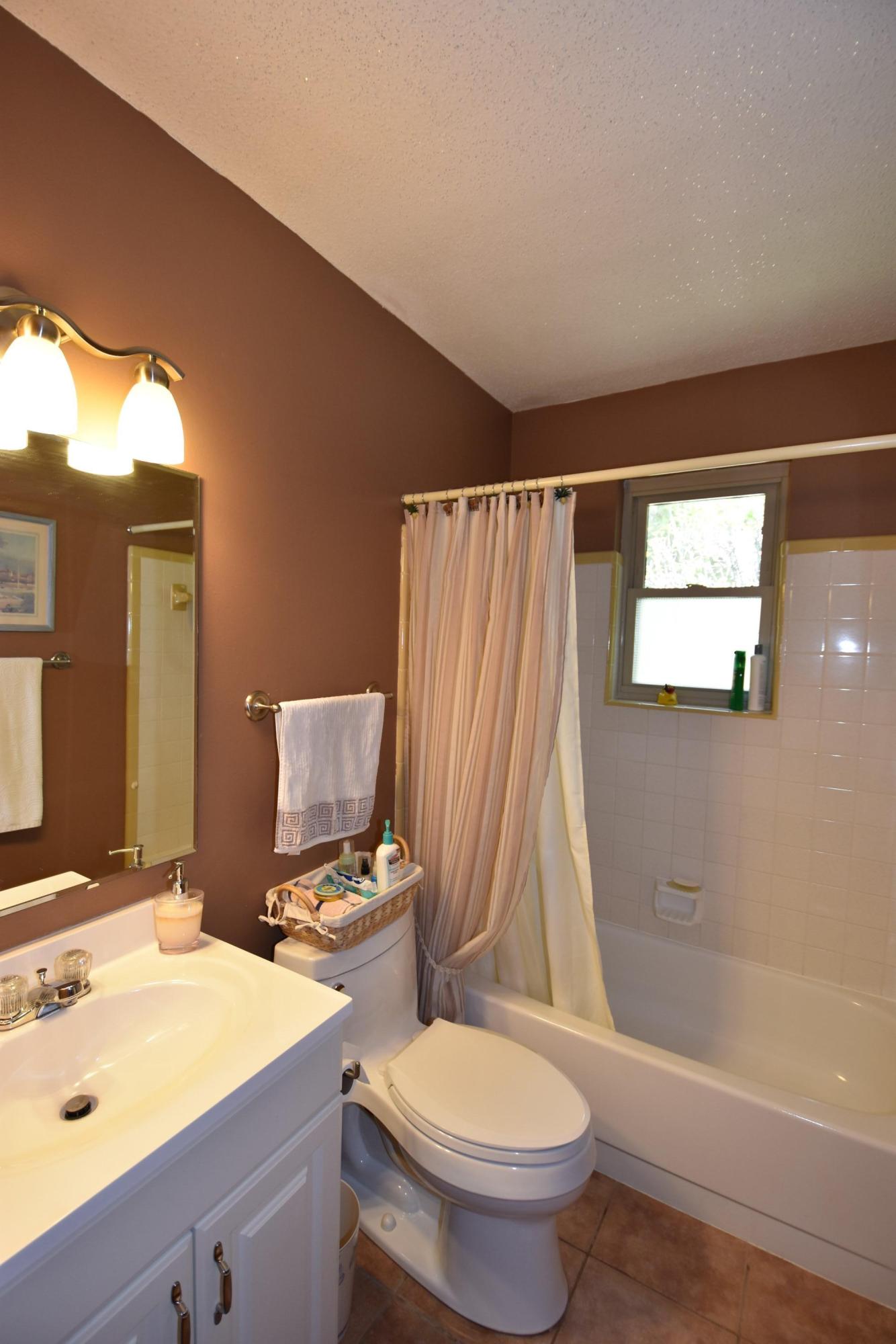 Oakcrest Farms and Groves - Residential