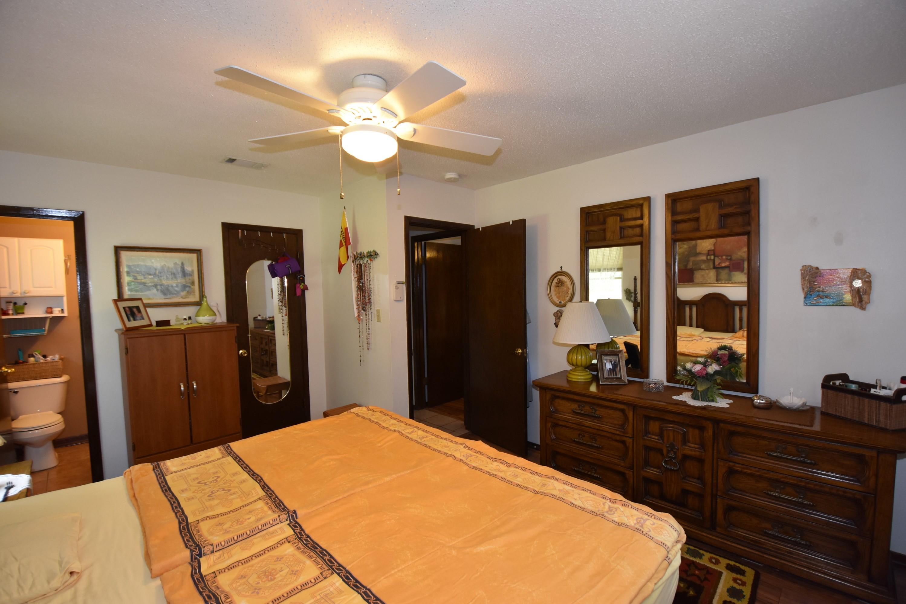 Oakcrest Farms and Groves - Residential