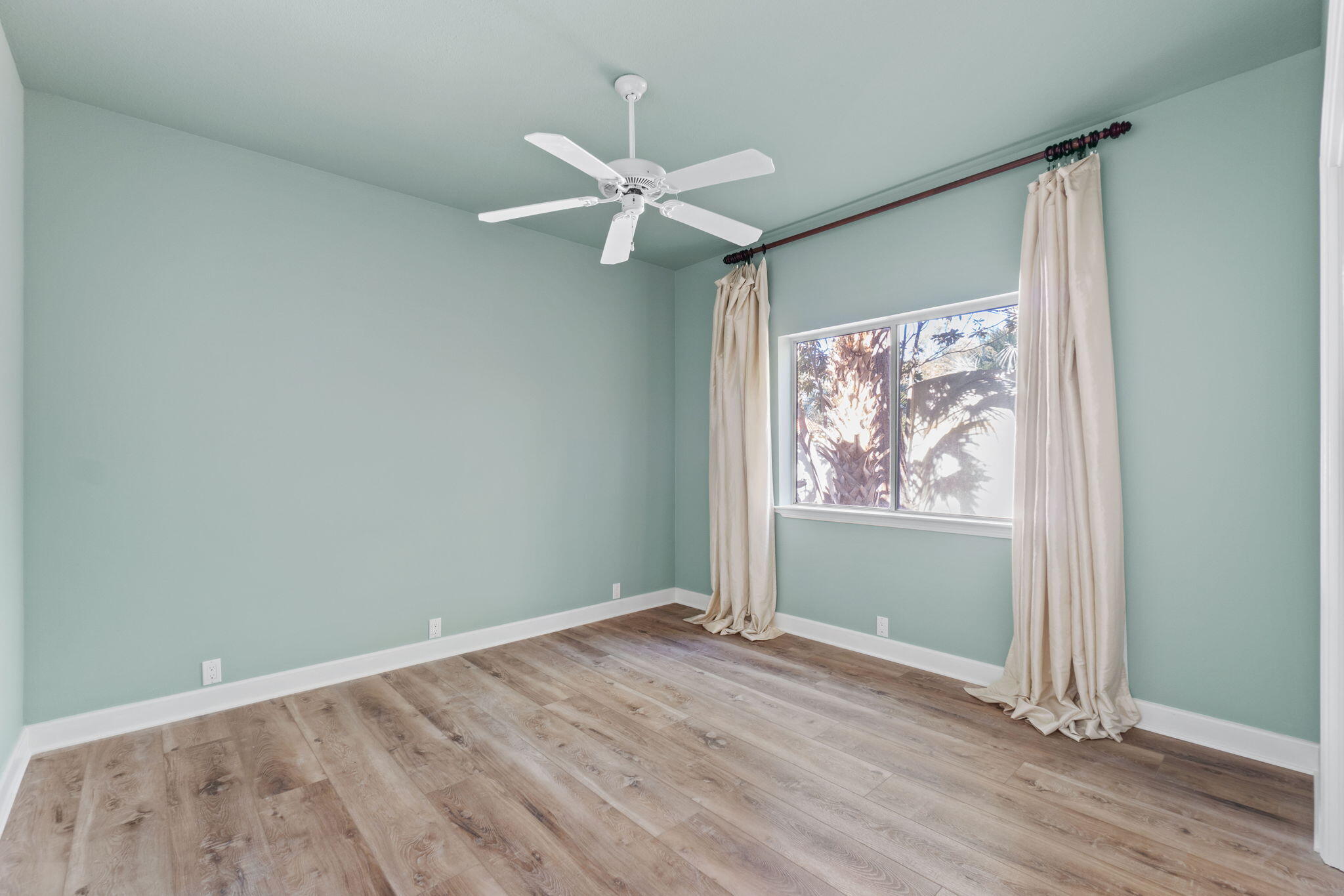 SUNSET BEACH ESTATES AT BLUEWATER BAY - Residential