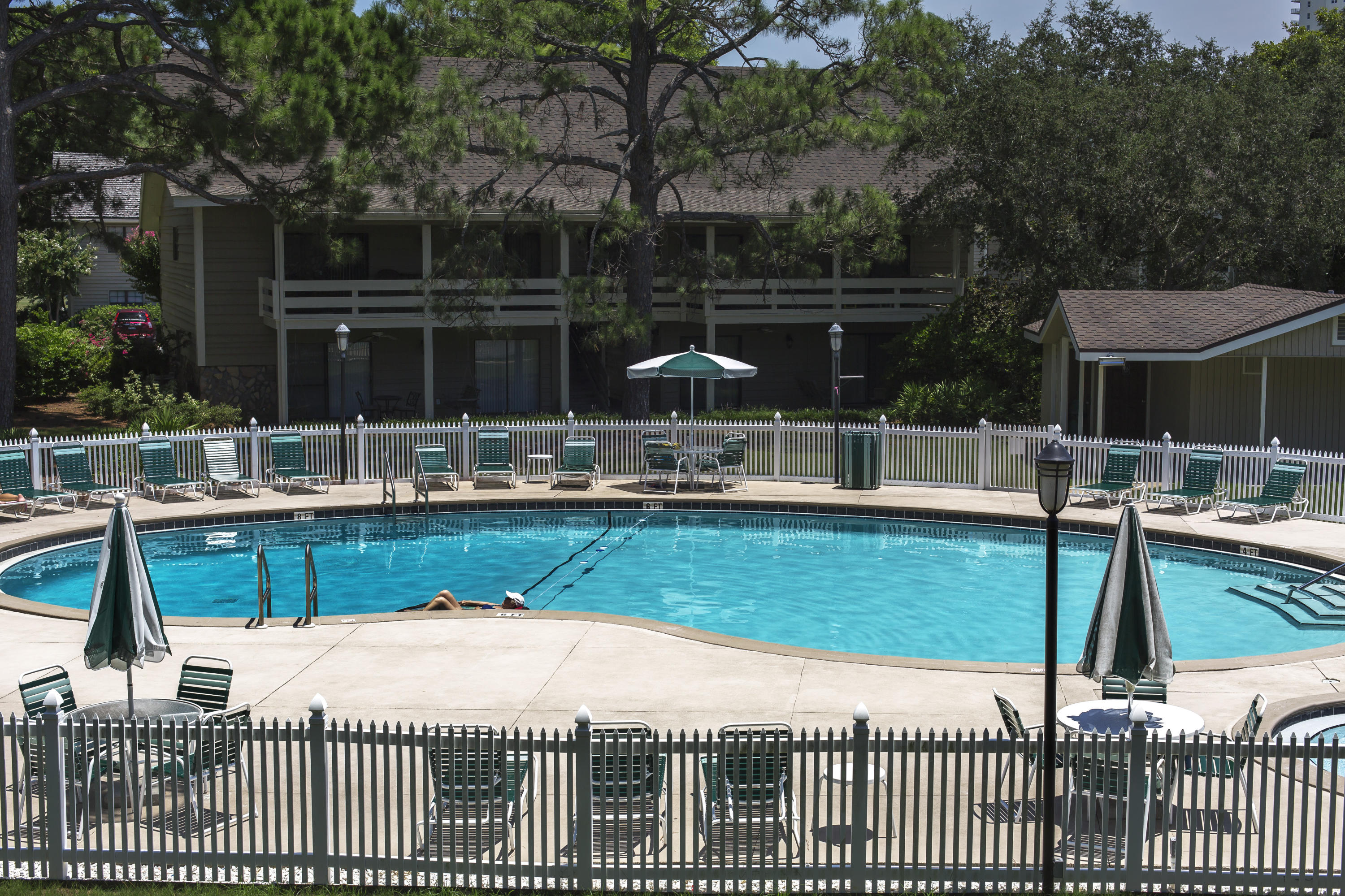 SEASCAPE CONDO GARDEN VILLA - Residential