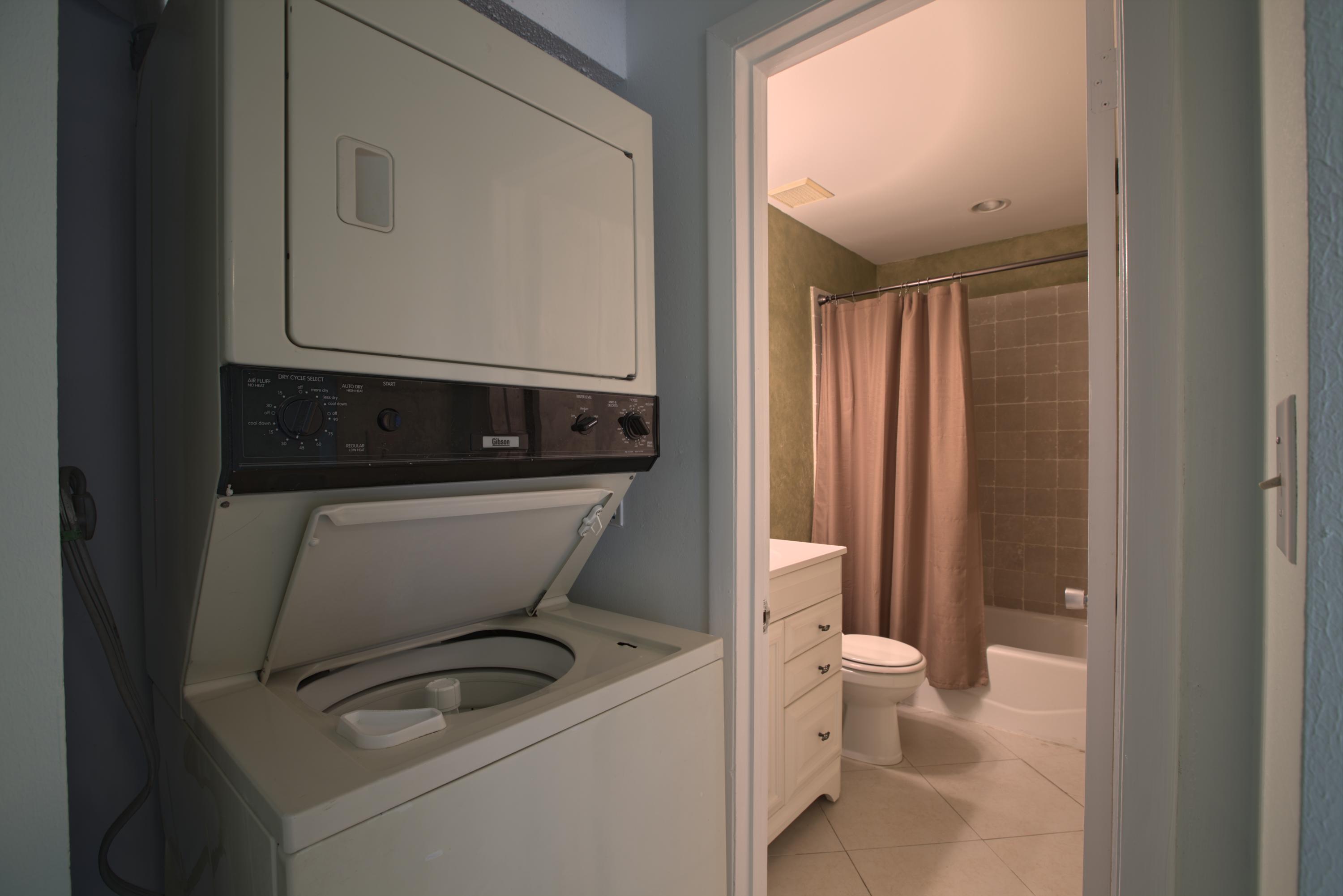 SEASCAPE CONDO GARDEN VILLA - Residential