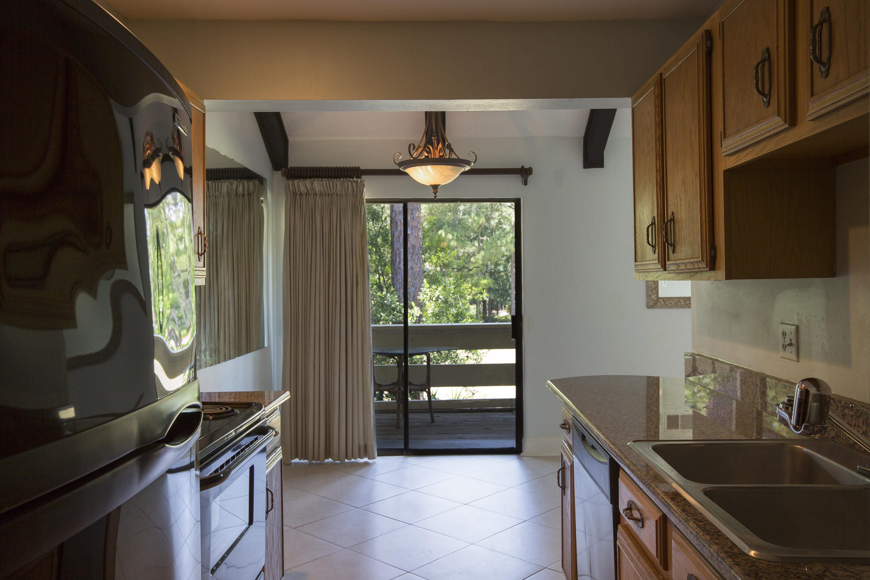 SEASCAPE CONDO GARDEN VILLA - Residential