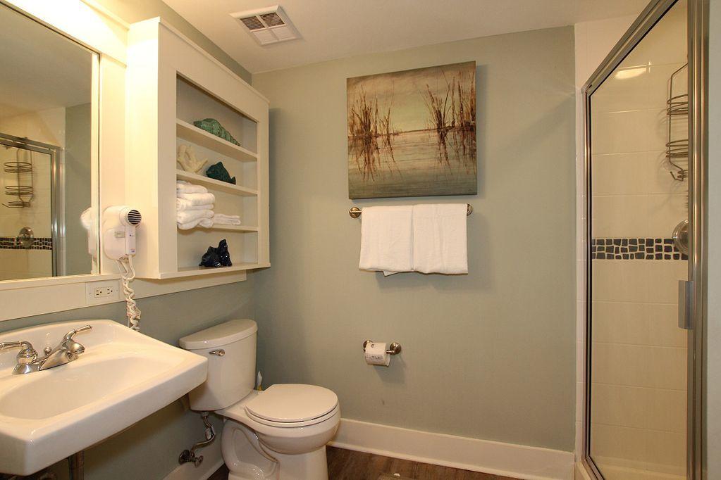 MARKET STREET INN - Residential