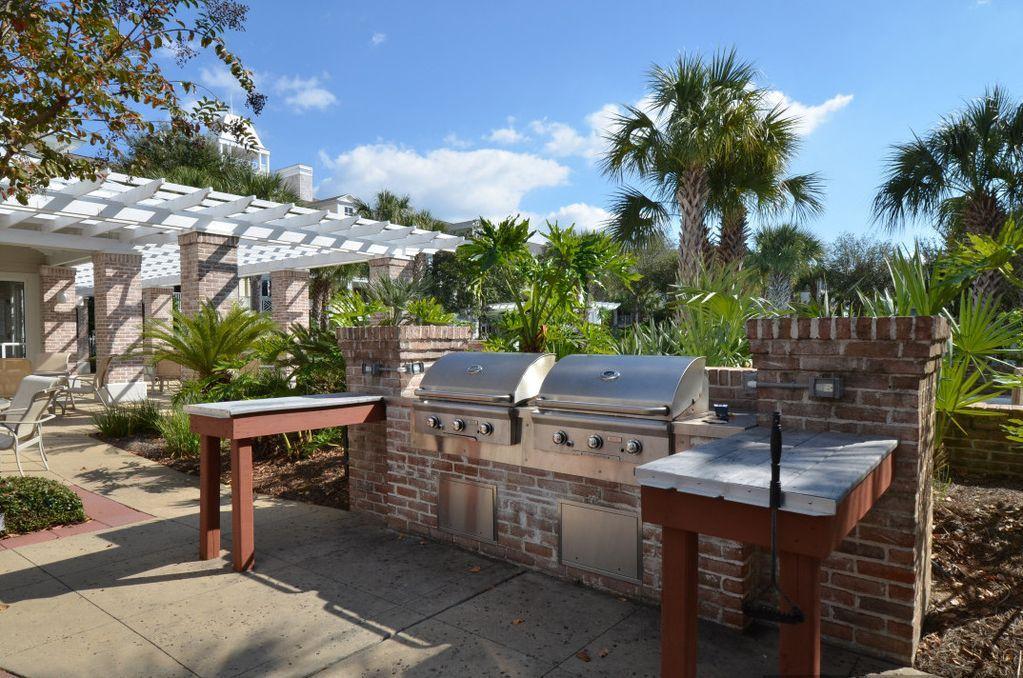 MARKET STREET INN - Residential