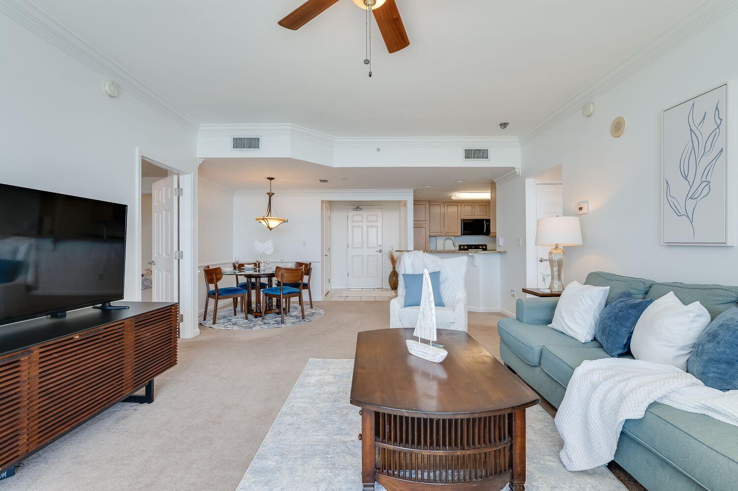 SILVER BEACH TOWERS - Residential