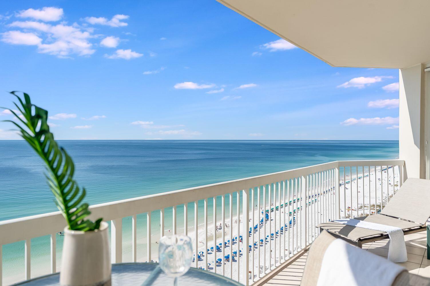 SILVER BEACH TOWERS - Residential