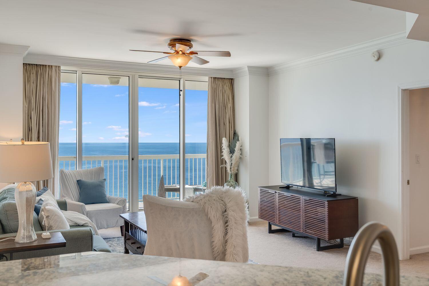 SILVER BEACH TOWERS - Residential