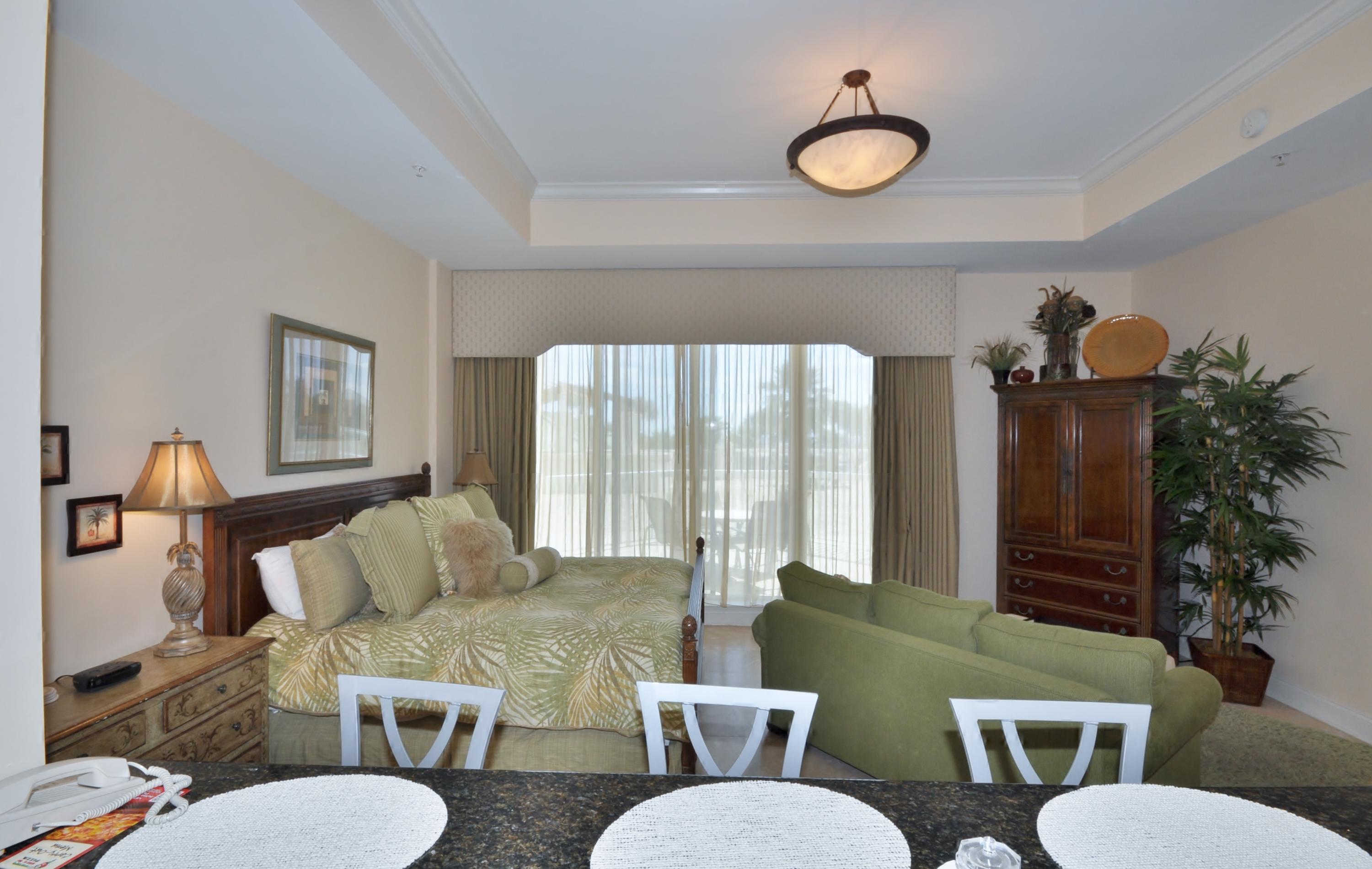 SILVER SHELLS BEACH RESORT - Residential Lease