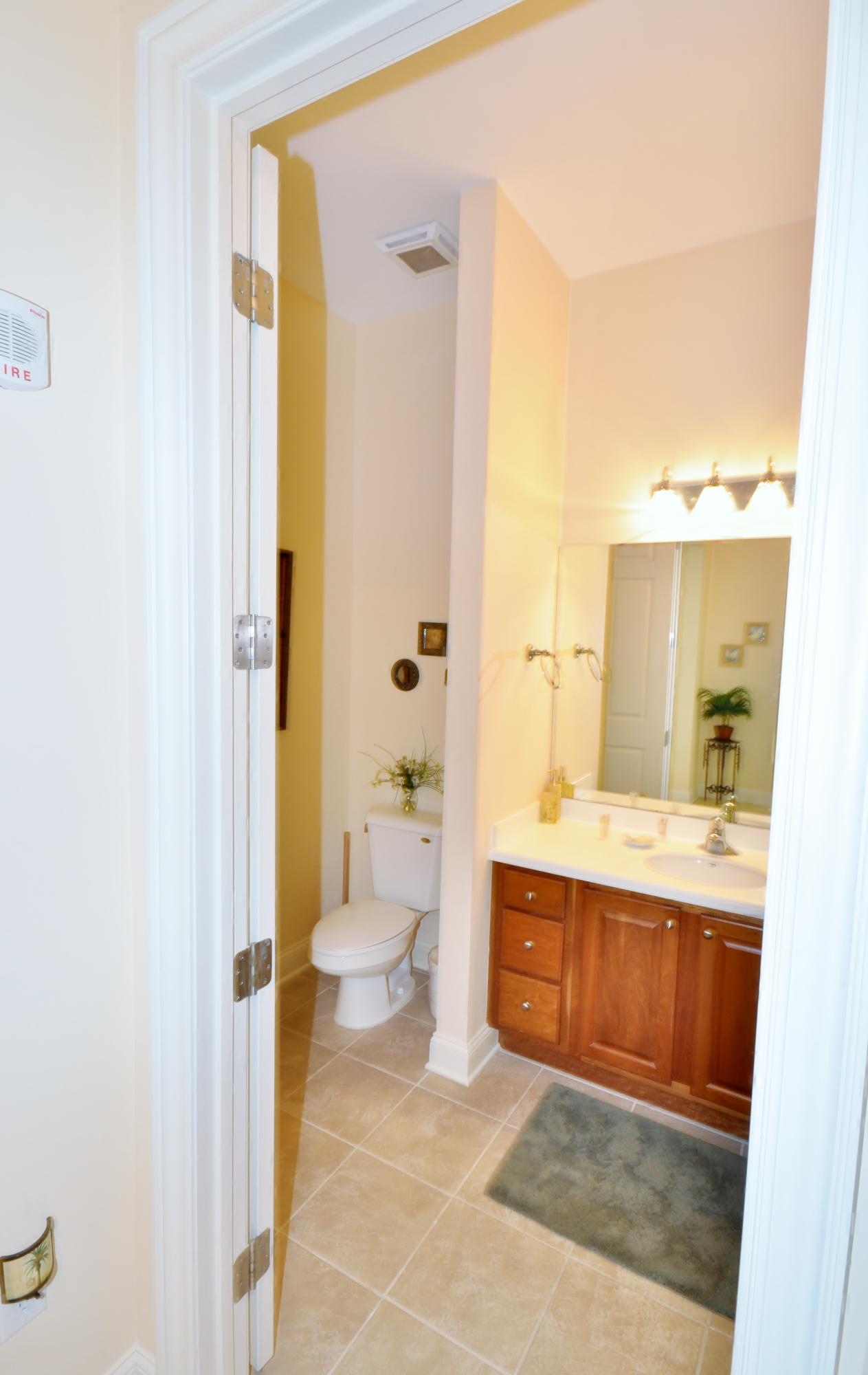 SILVER SHELLS BEACH RESORT - Residential Lease