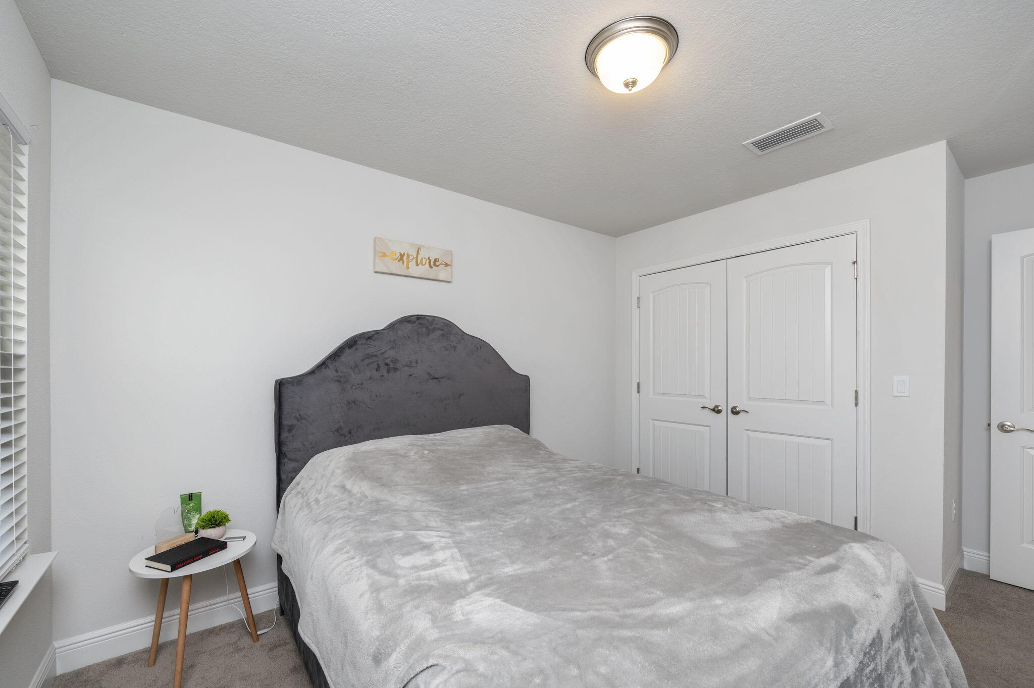 HIDDEN VALLEY - Residential