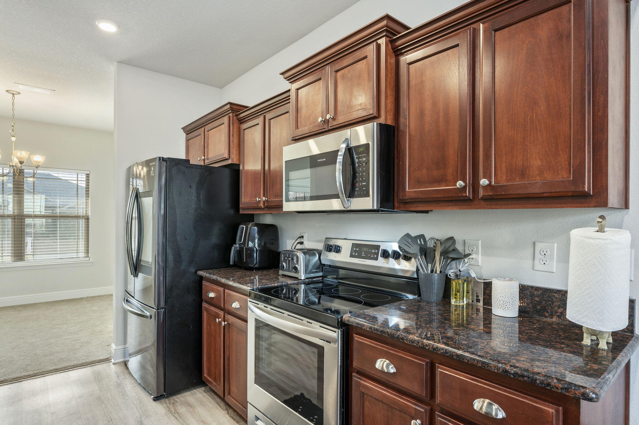 HIDDEN VALLEY - Residential