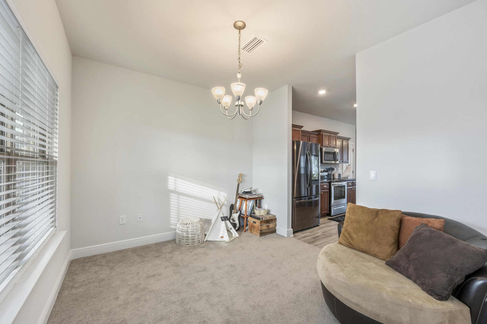 HIDDEN VALLEY - Residential