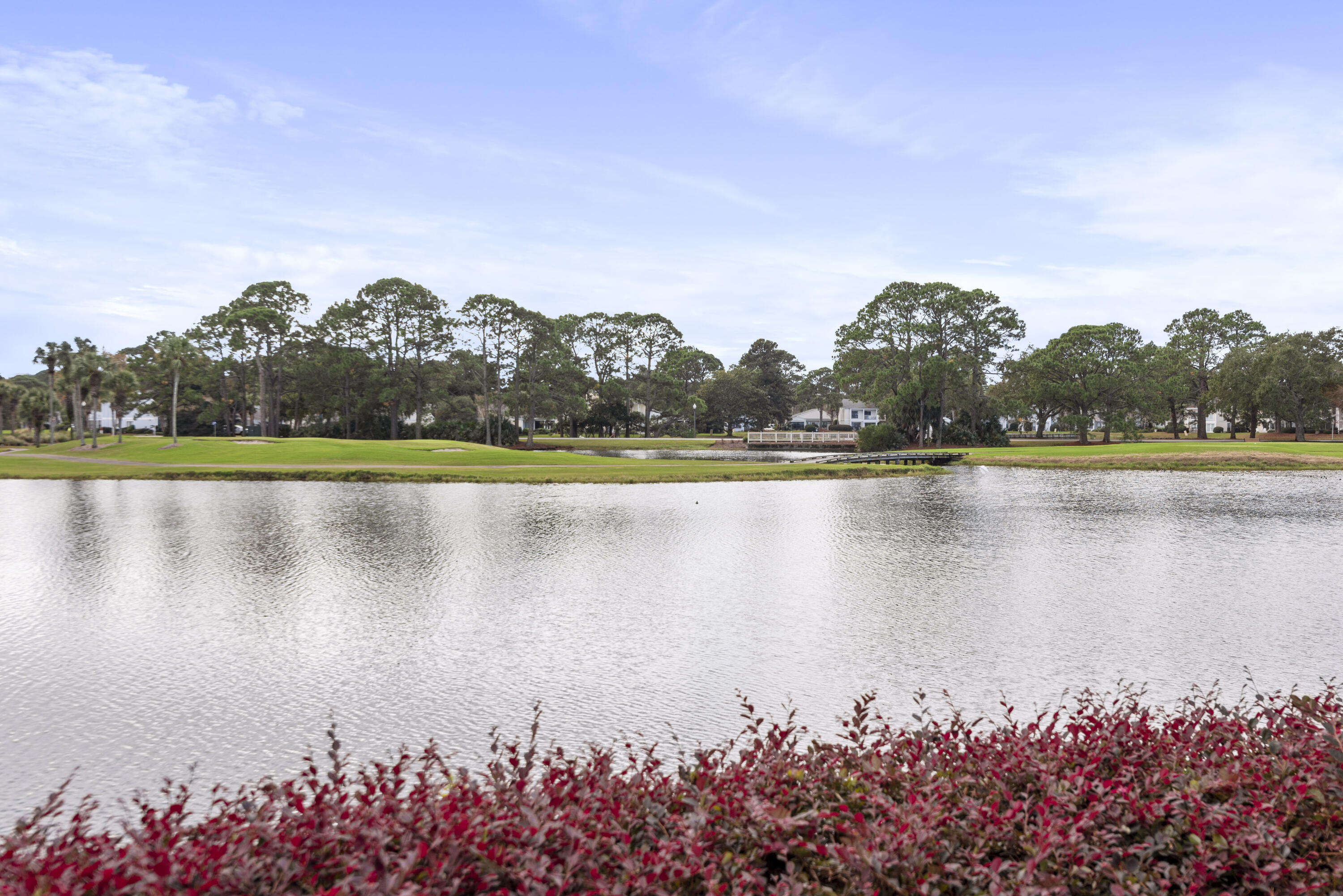 HARBOUR POINTE - Residential