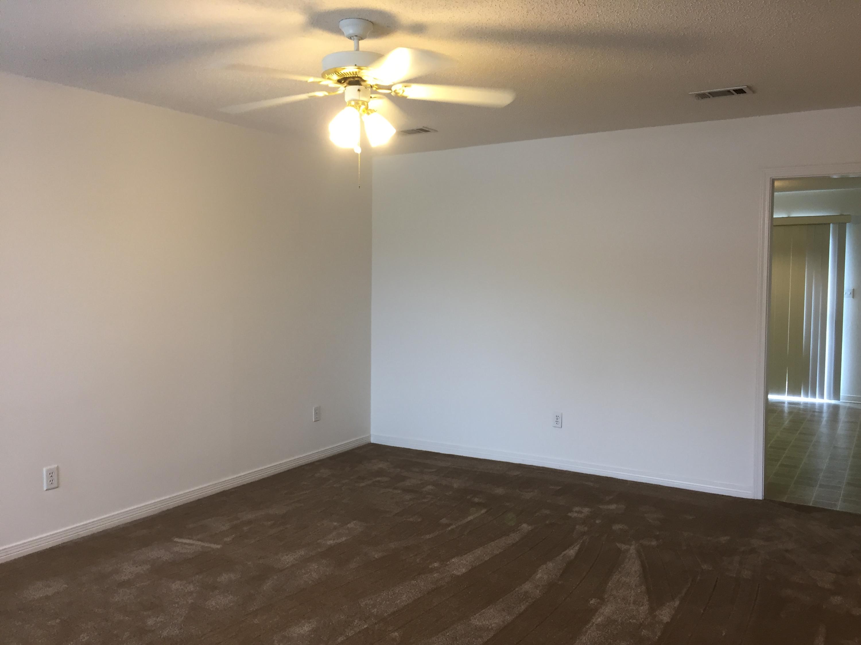 COURTLAND TERRACE T/H - Residential Lease