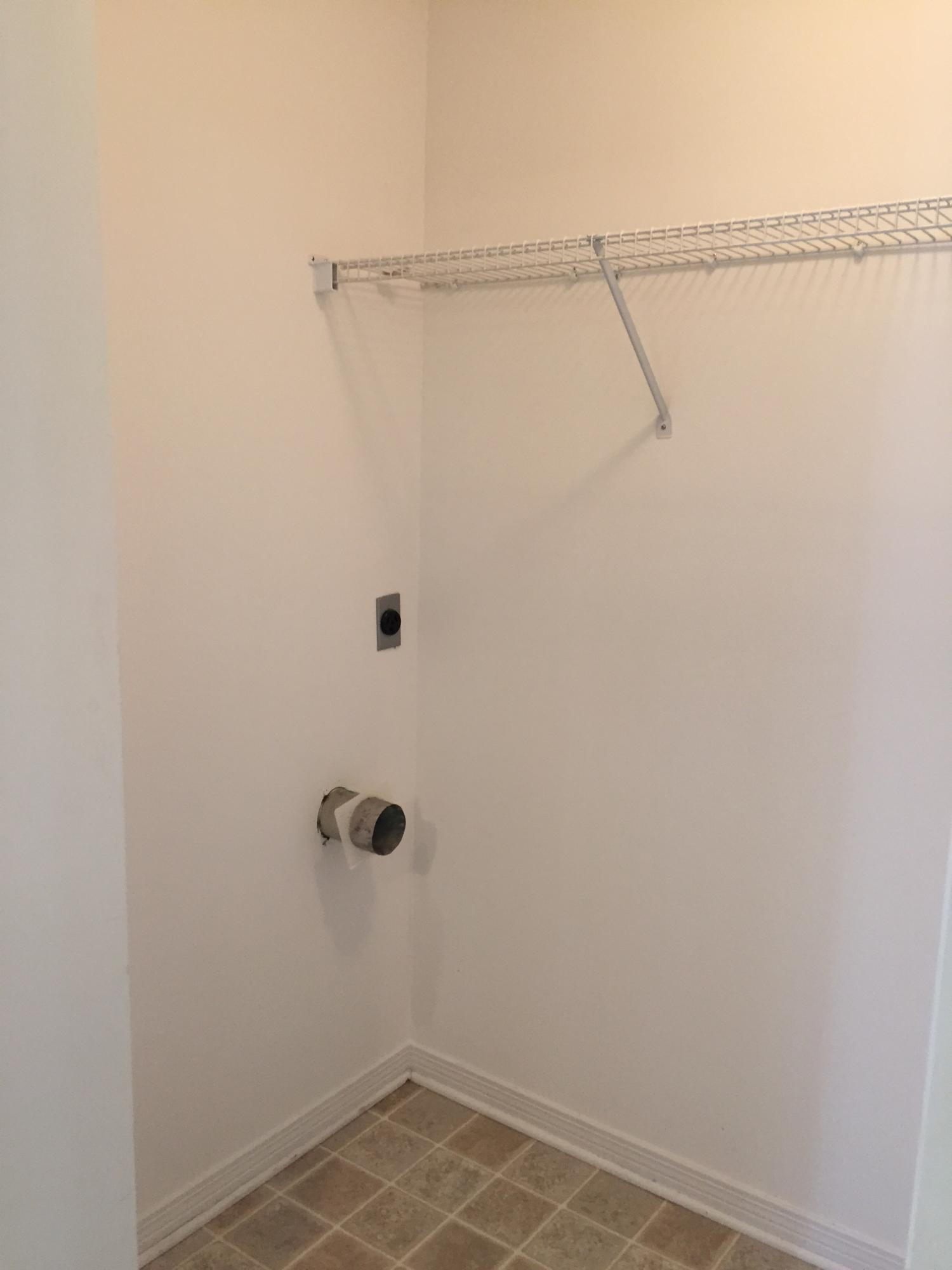 COURTLAND TERRACE T/H - Residential Lease