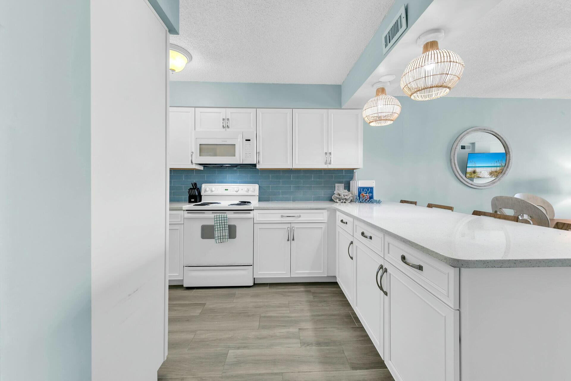 REGENCY TOWERS CONDO - Residential