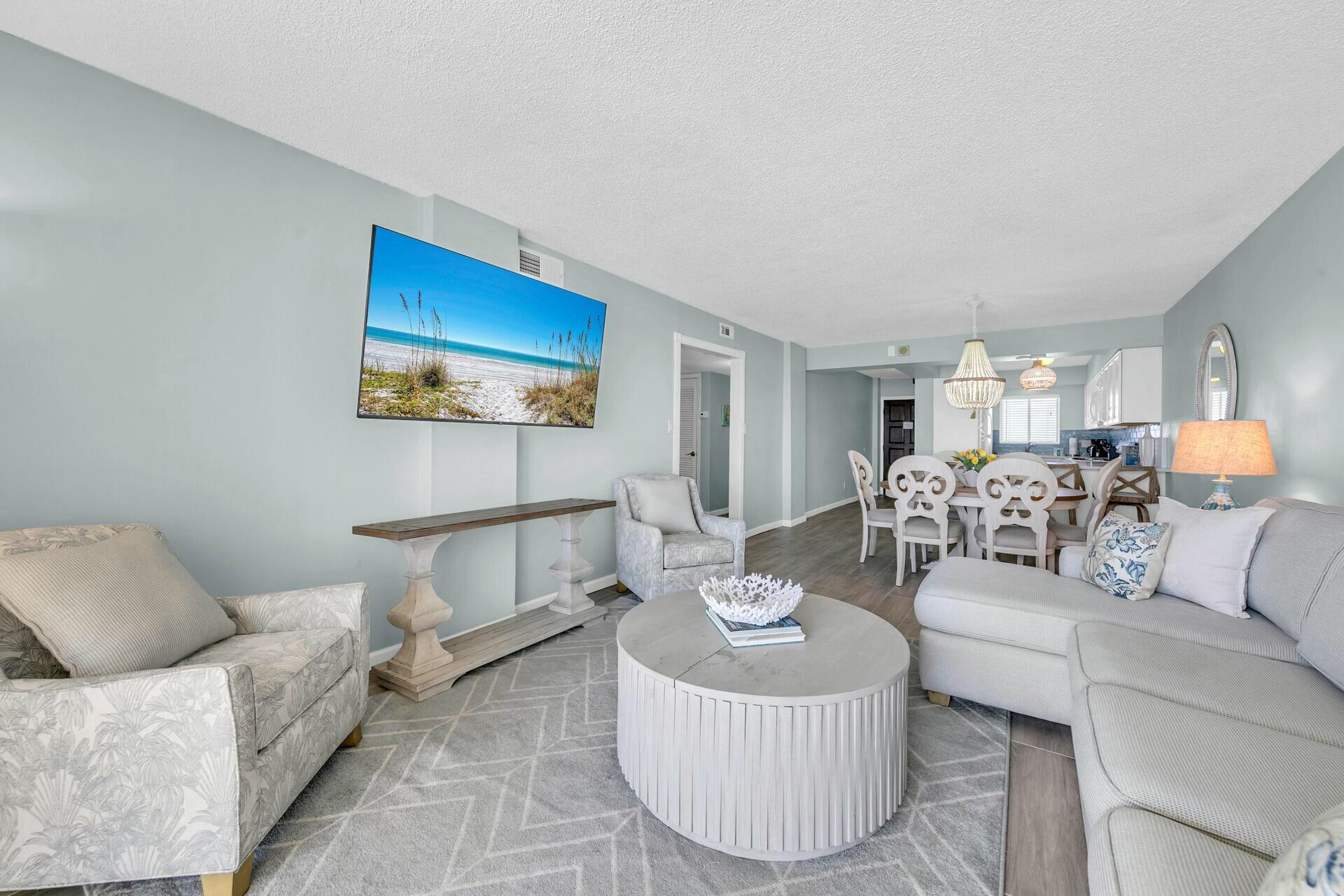 REGENCY TOWERS CONDO - Residential