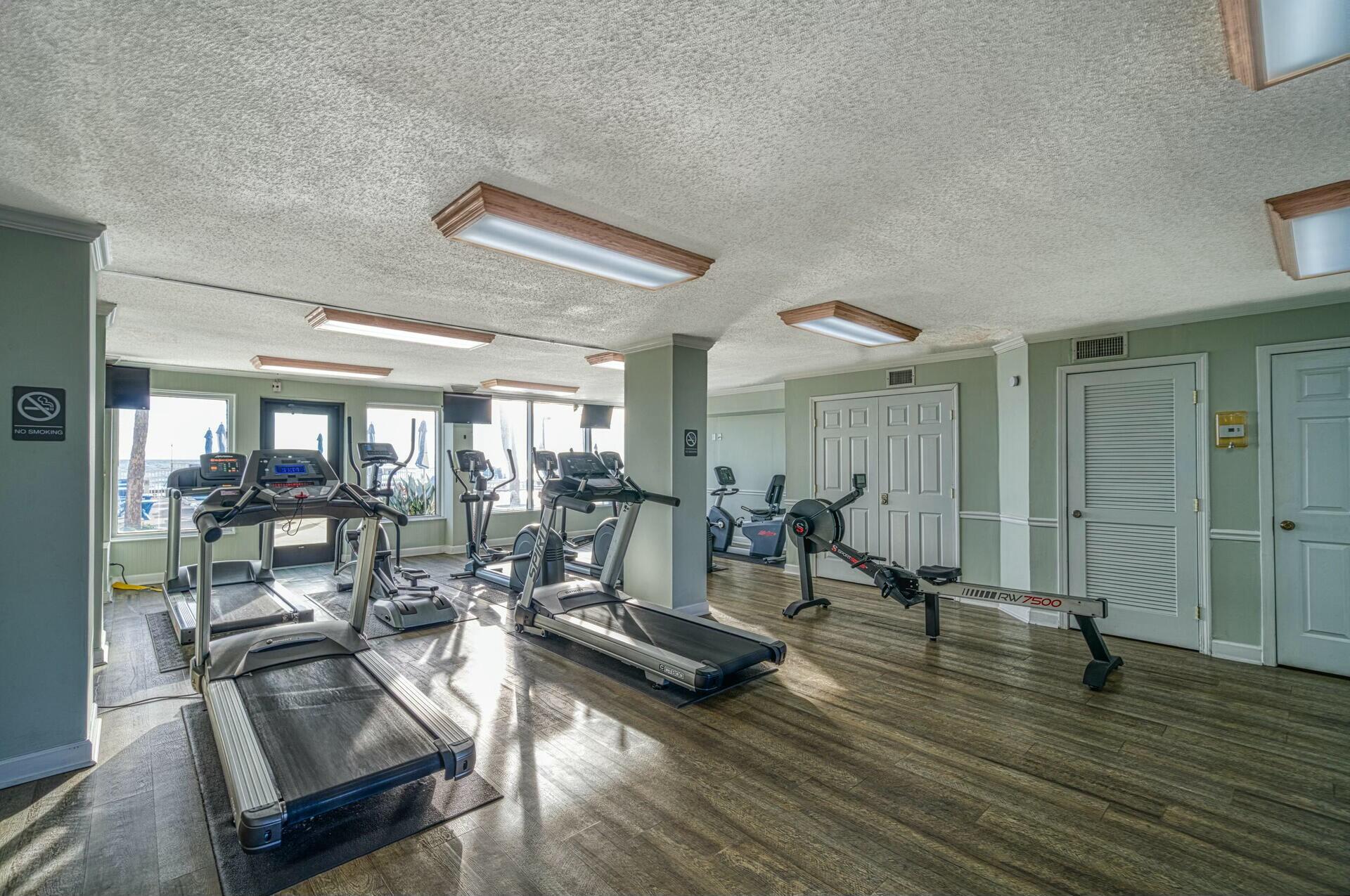 REGENCY TOWERS CONDO - Residential