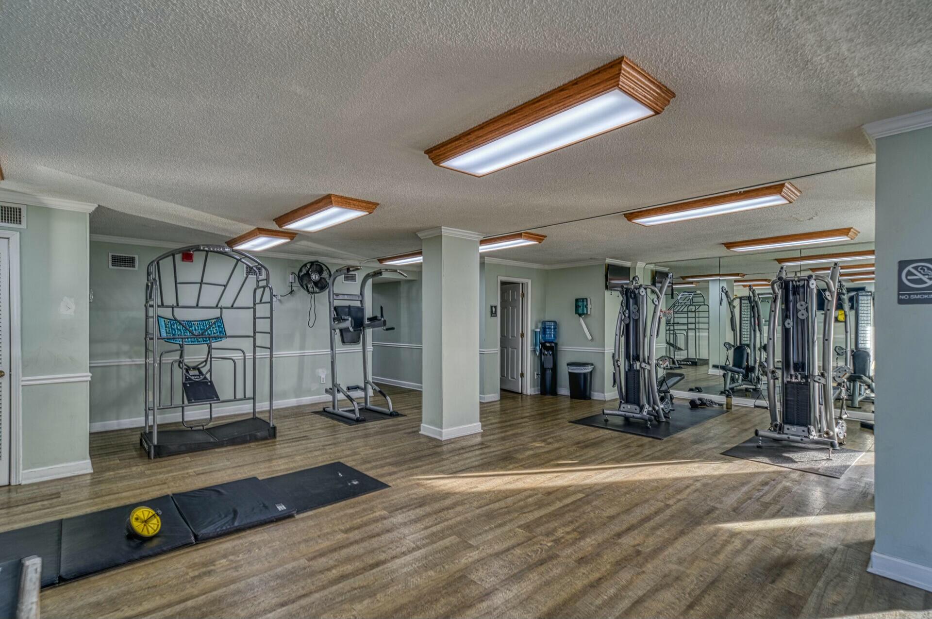 REGENCY TOWERS CONDO - Residential