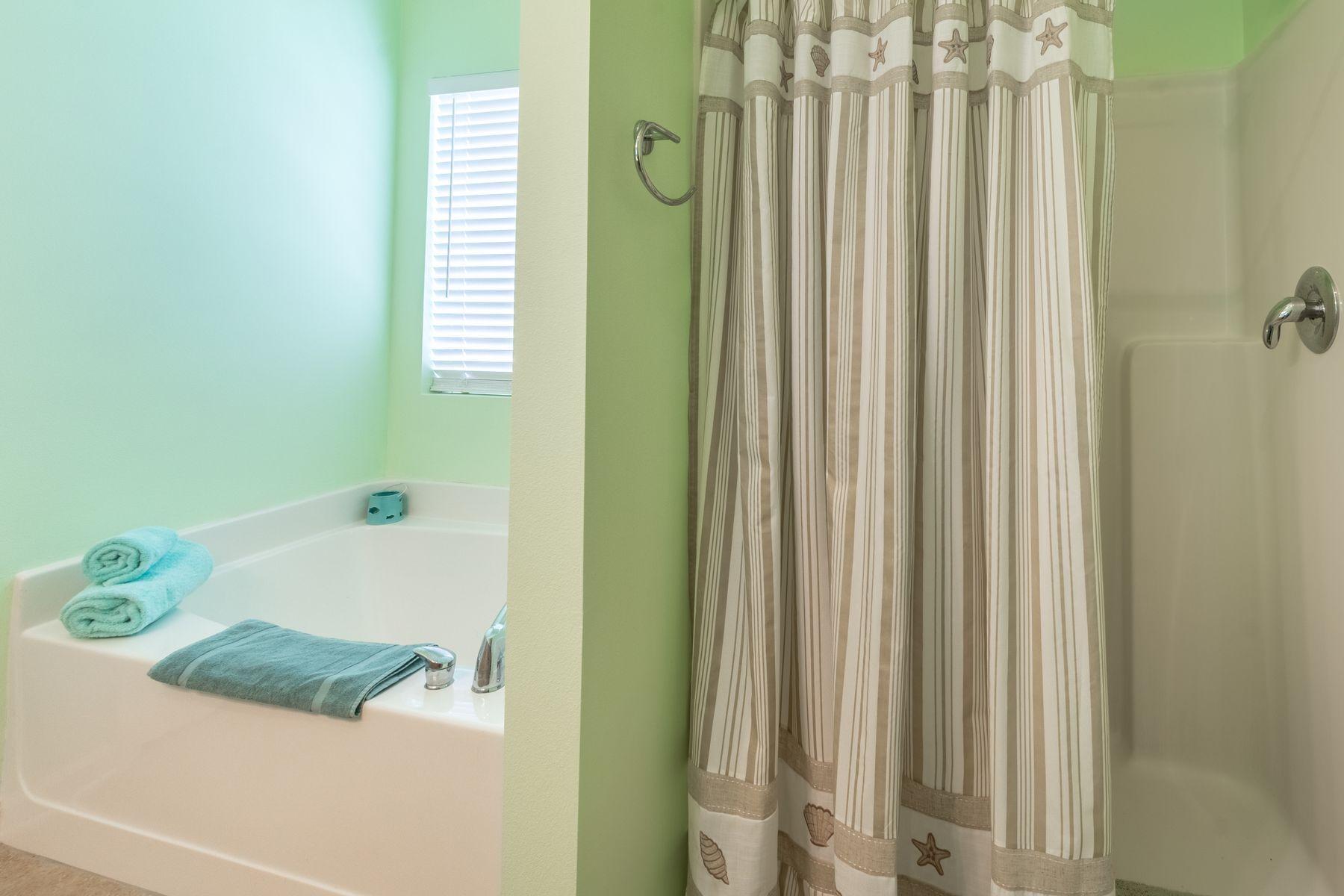 OLDE FLORIDA LAKES PH II - Residential