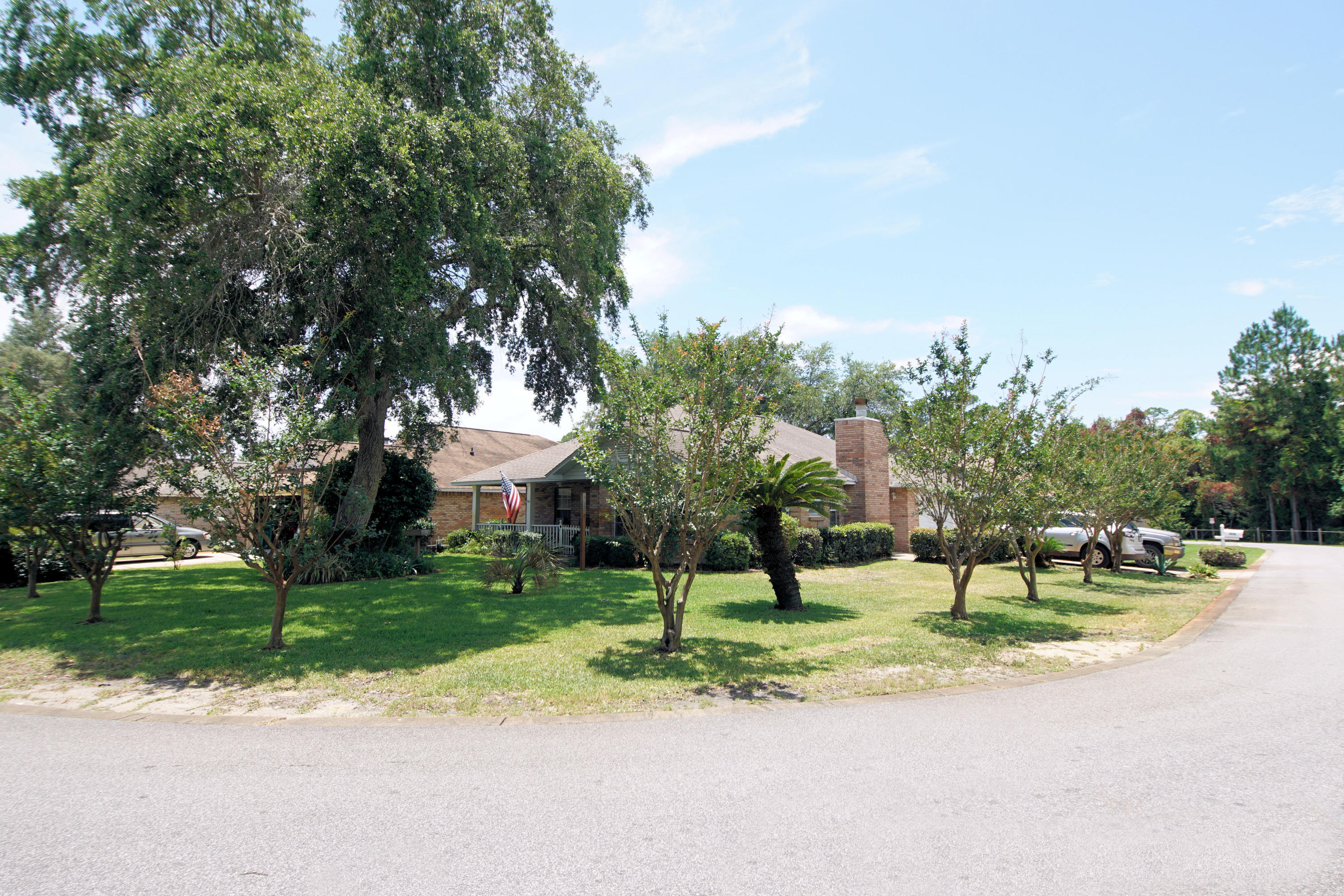 IVALEA GARDENS - Residential