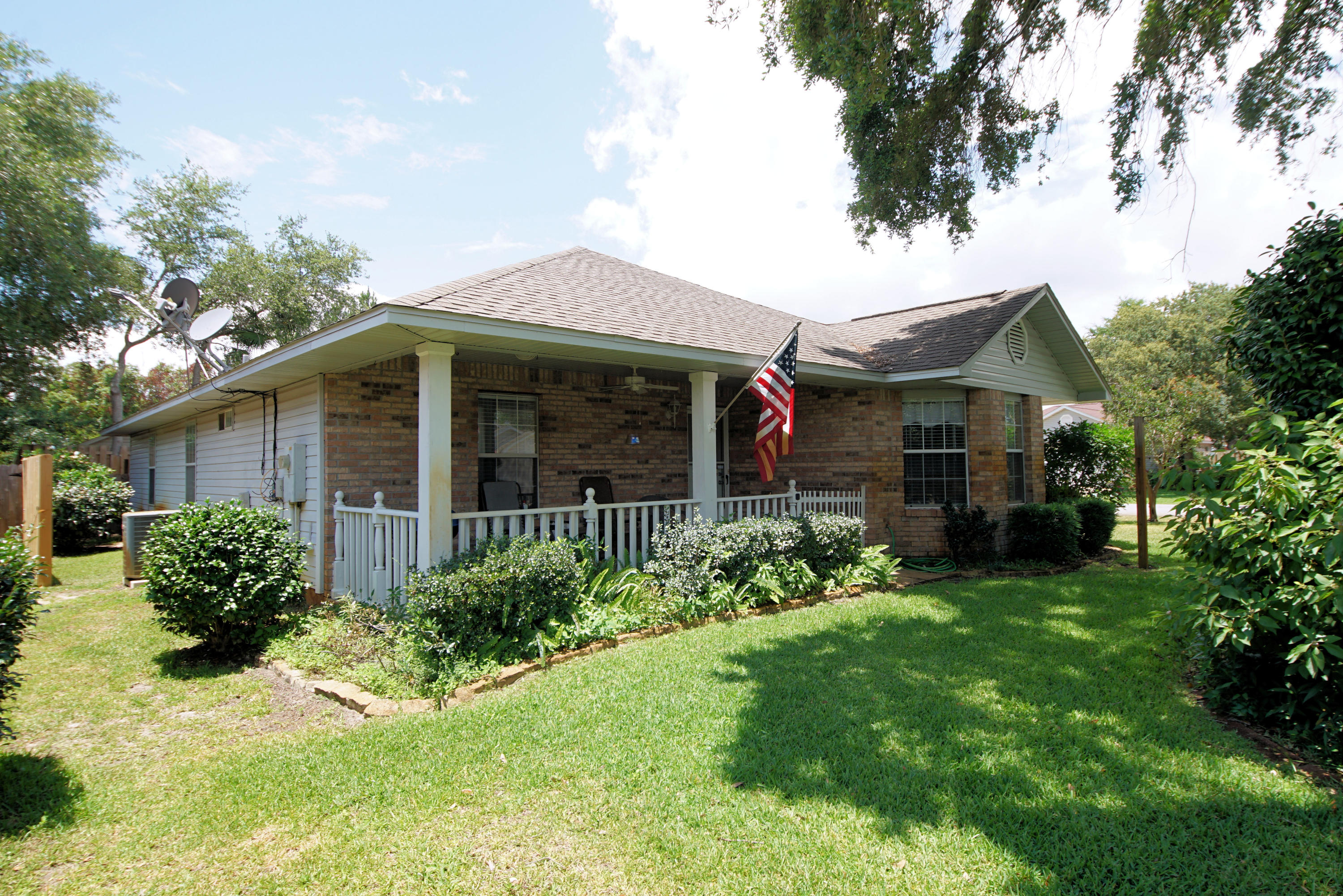 IVALEA GARDENS - Residential