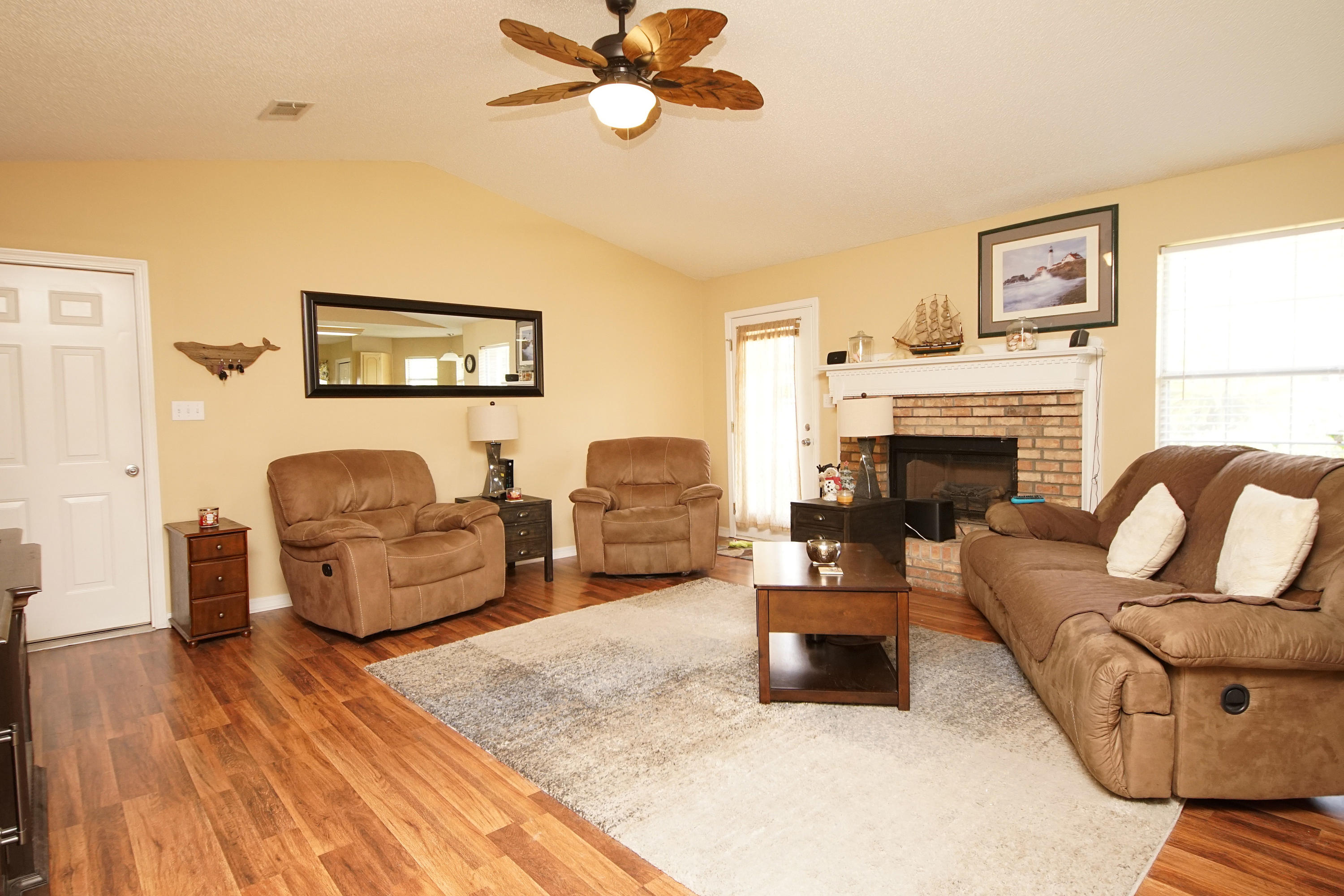 IVALEA GARDENS - Residential