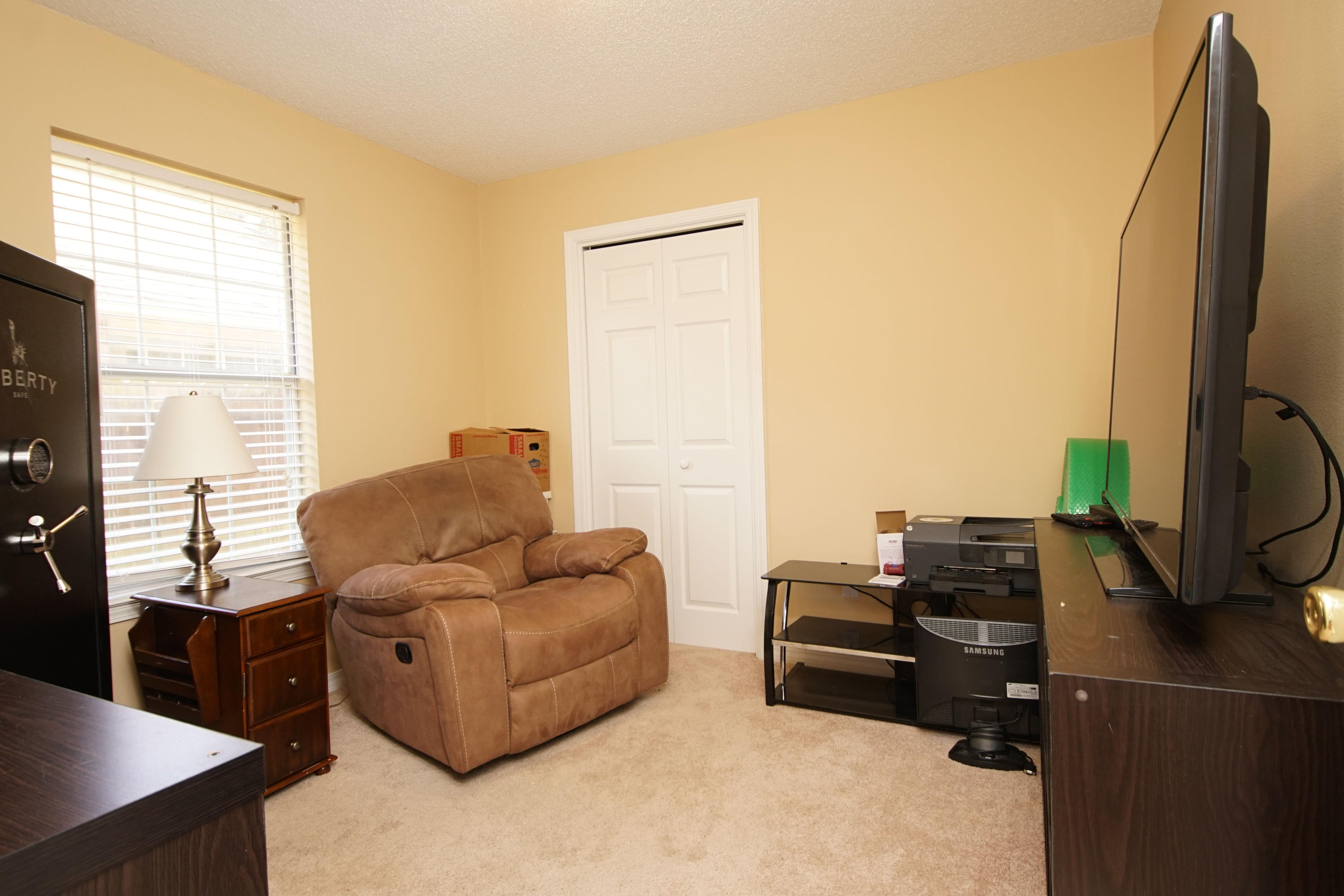 IVALEA GARDENS - Residential