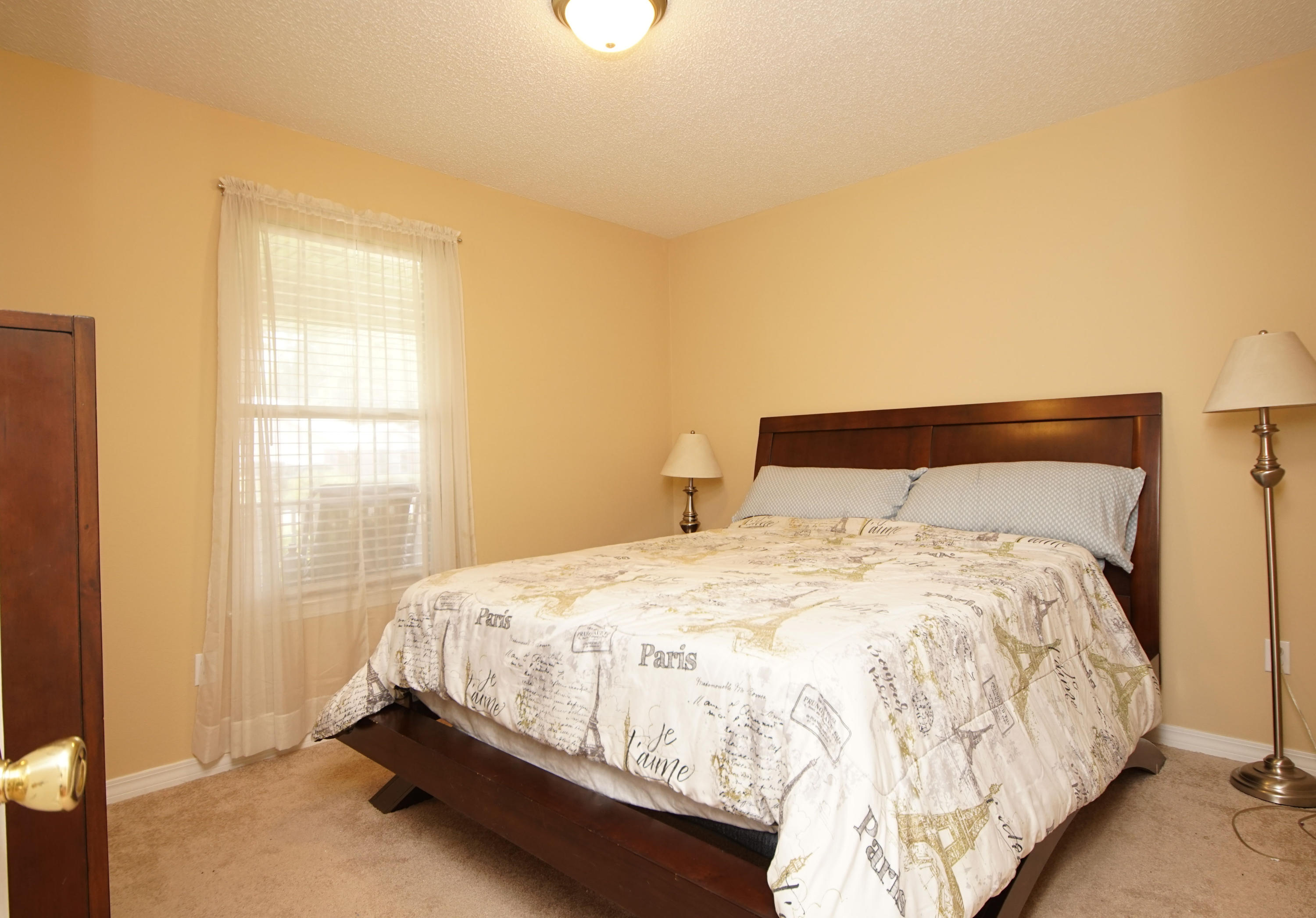 IVALEA GARDENS - Residential