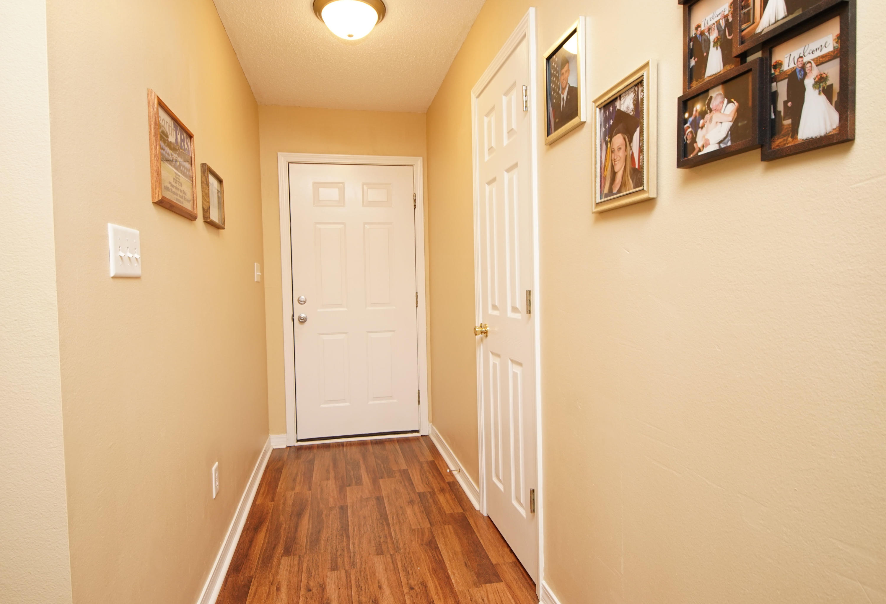 IVALEA GARDENS - Residential