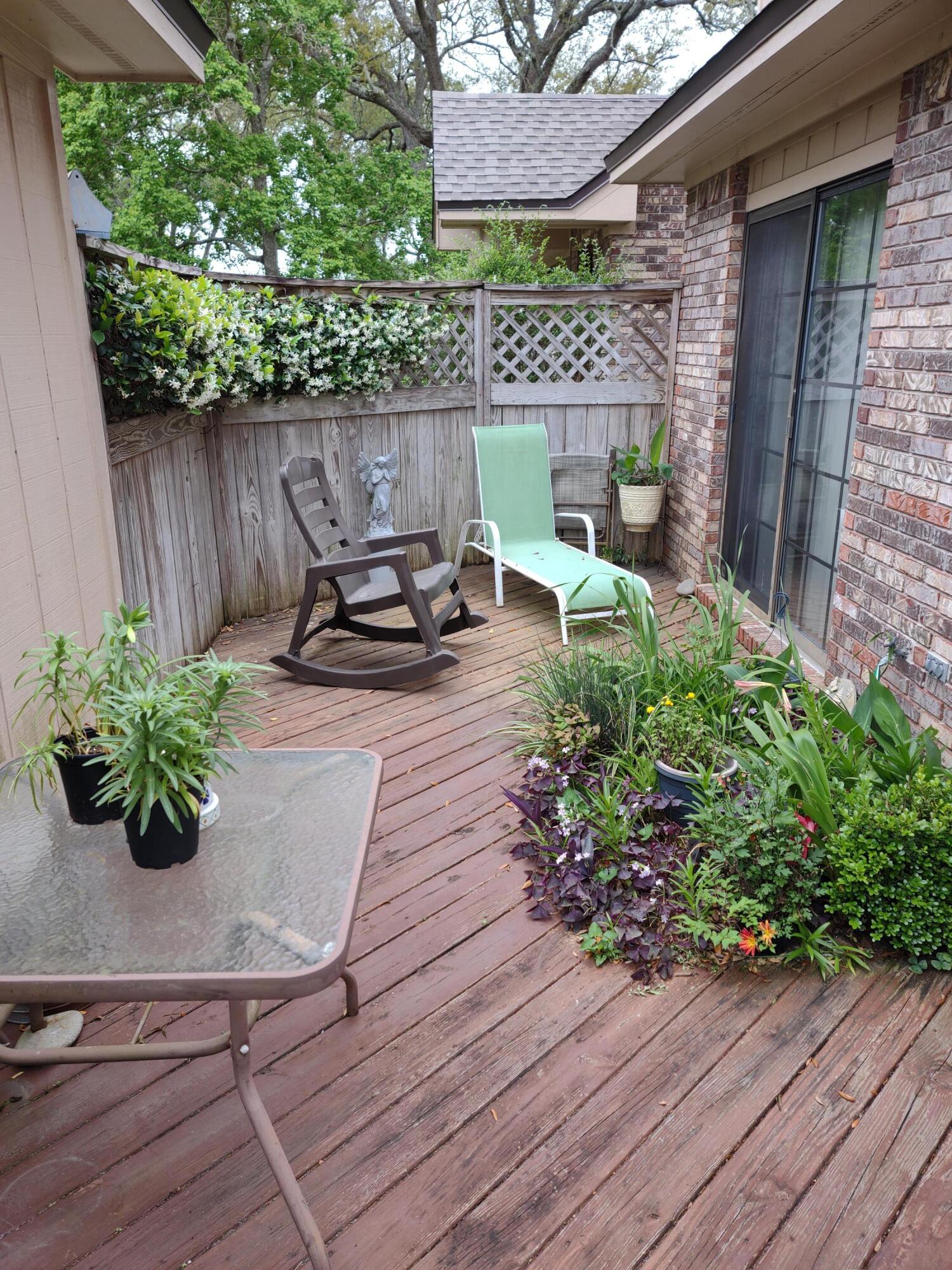 CROSSWINDS LANDING - Residential