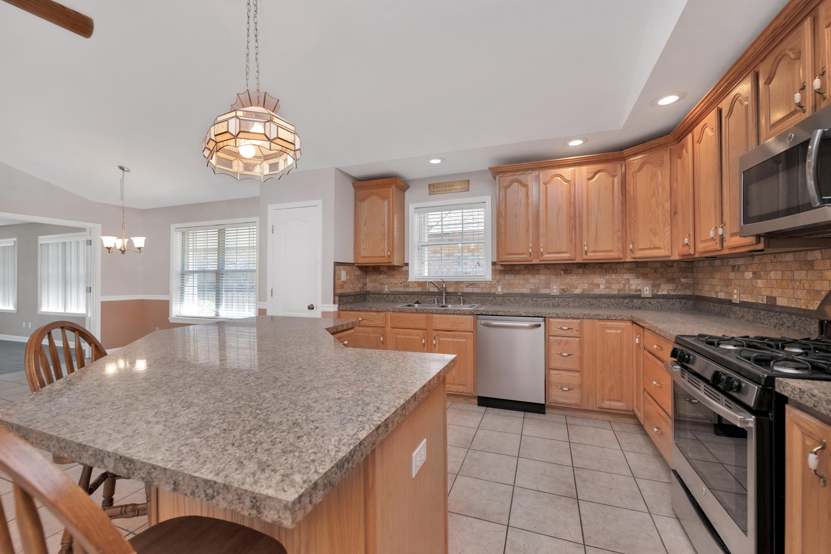 SHALIMAR POINTE S/D - Residential