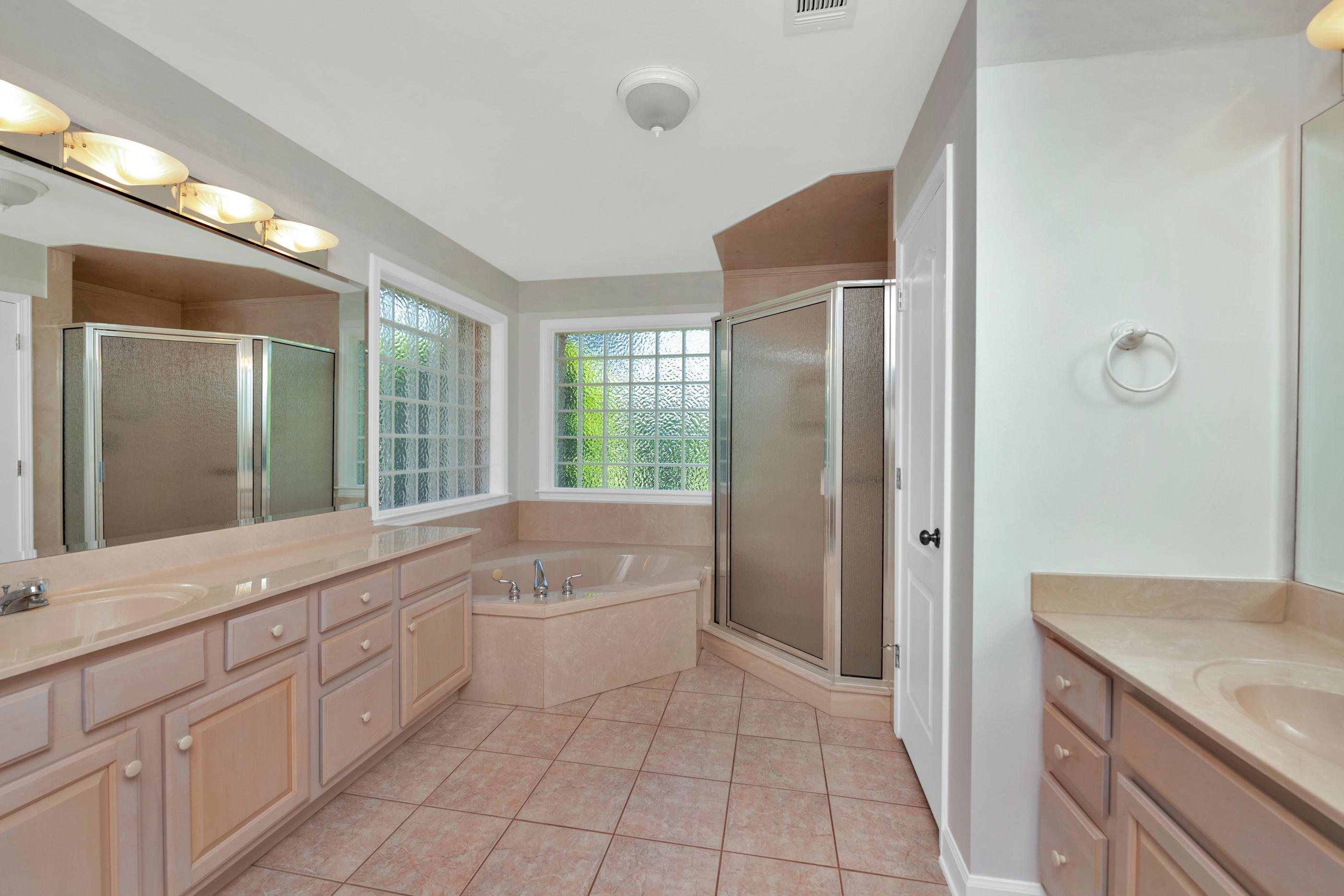 SHALIMAR POINTE S/D - Residential