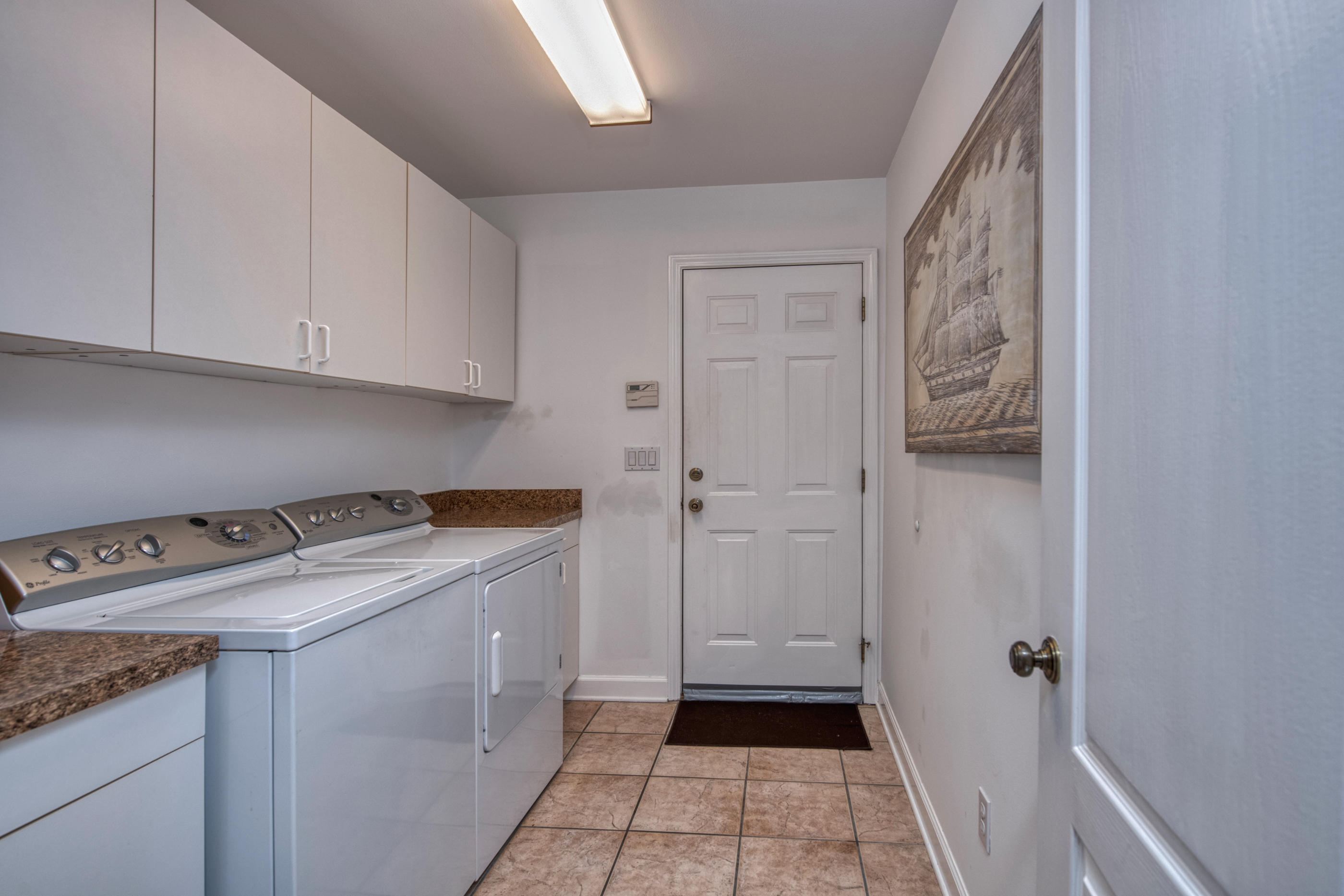 SHALIMAR POINTE S/D - Residential