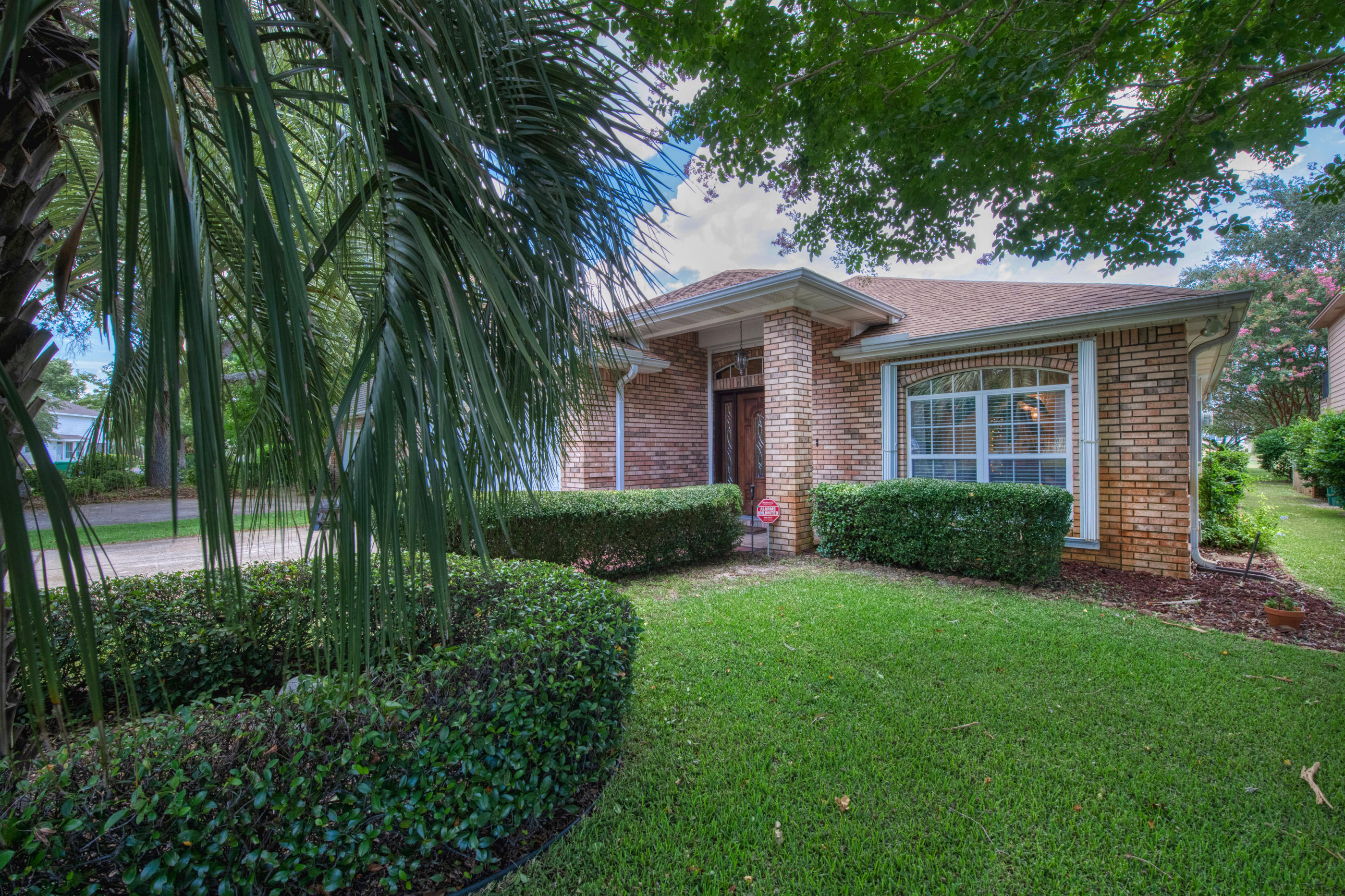 SHALIMAR POINTE S/D - Residential