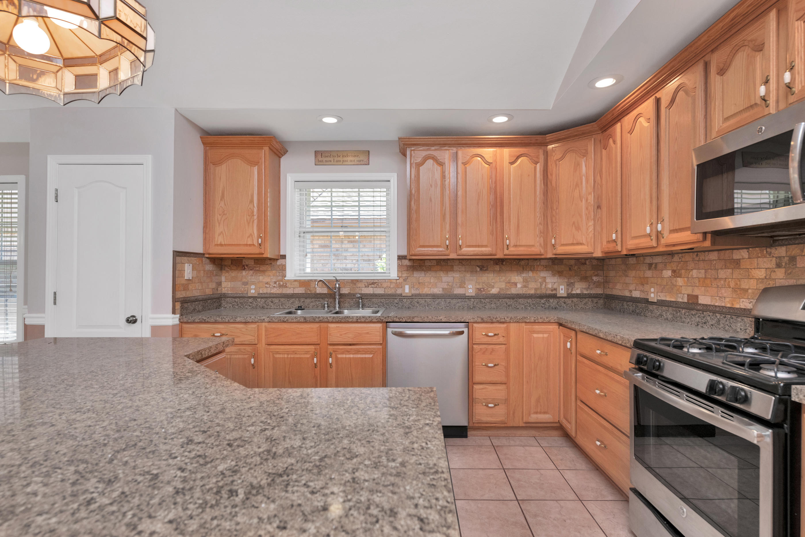 SHALIMAR POINTE S/D - Residential