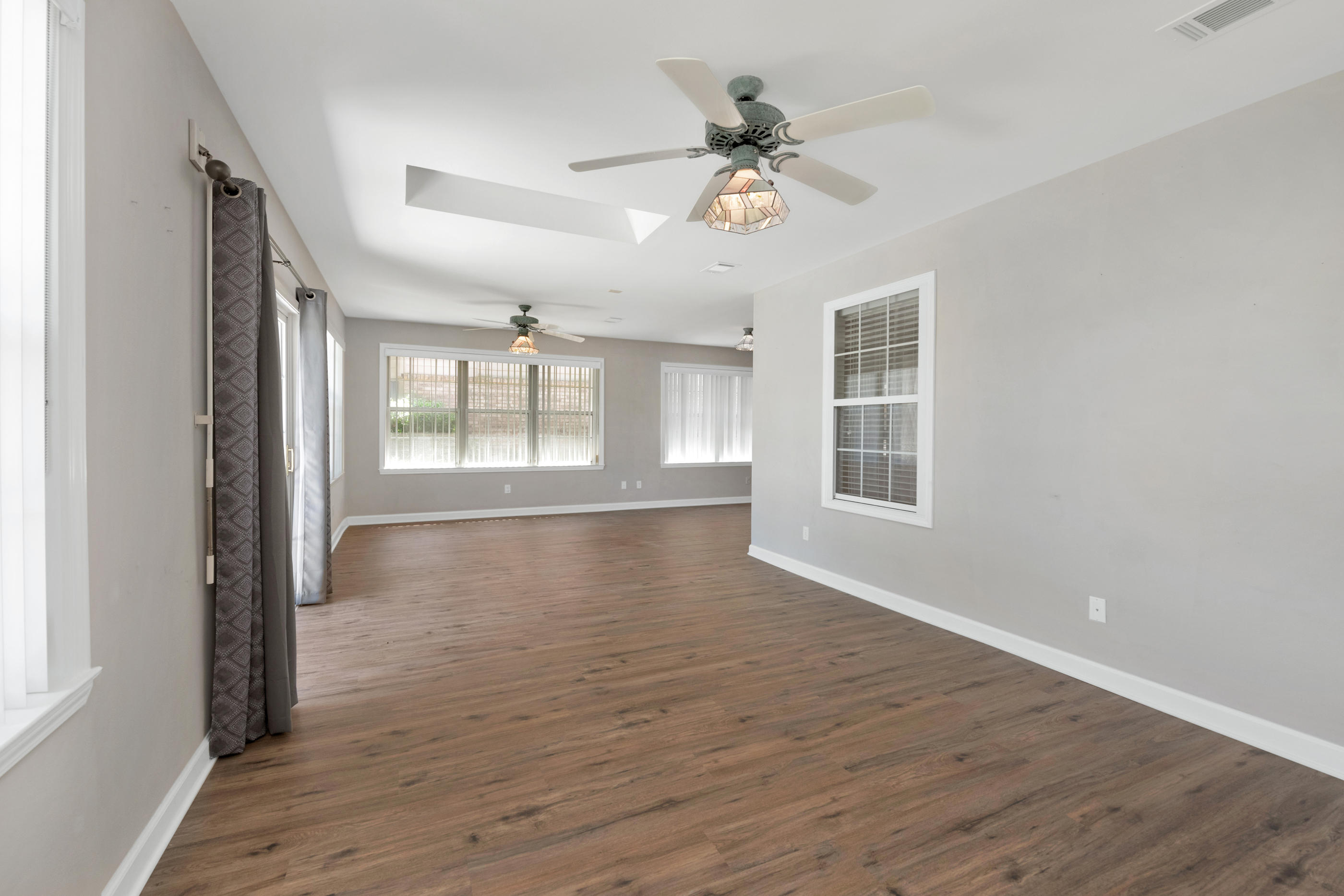 SHALIMAR POINTE S/D - Residential