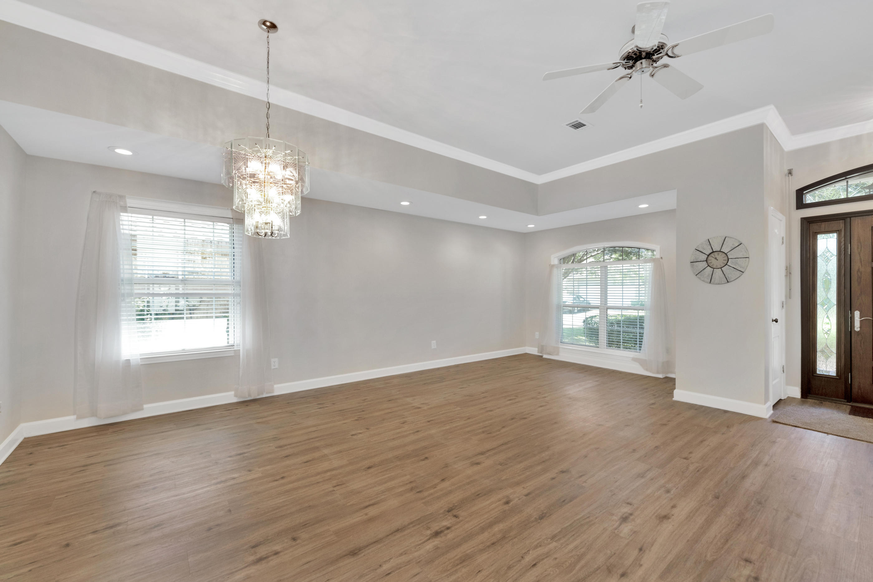 SHALIMAR POINTE S/D - Residential