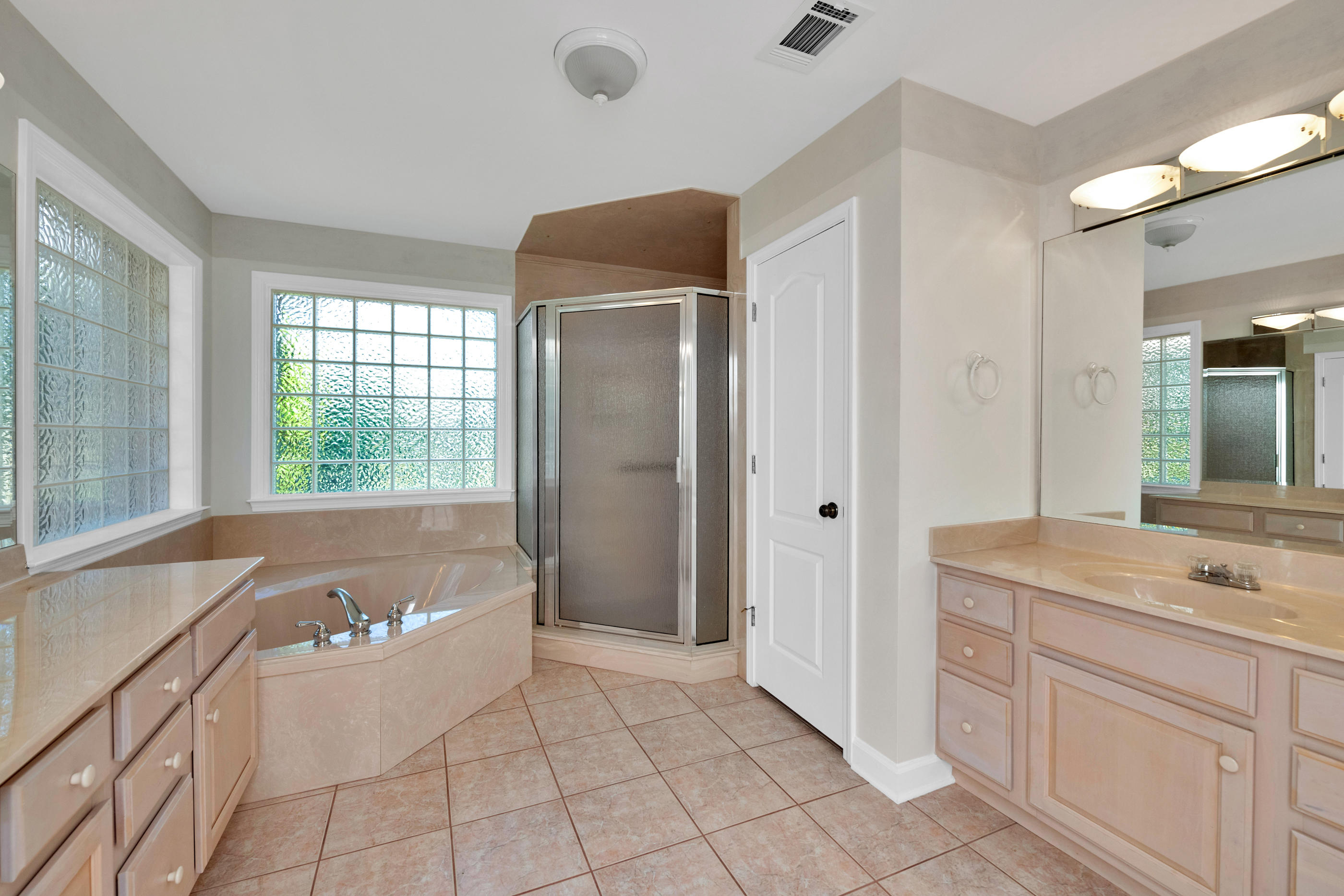 SHALIMAR POINTE S/D - Residential