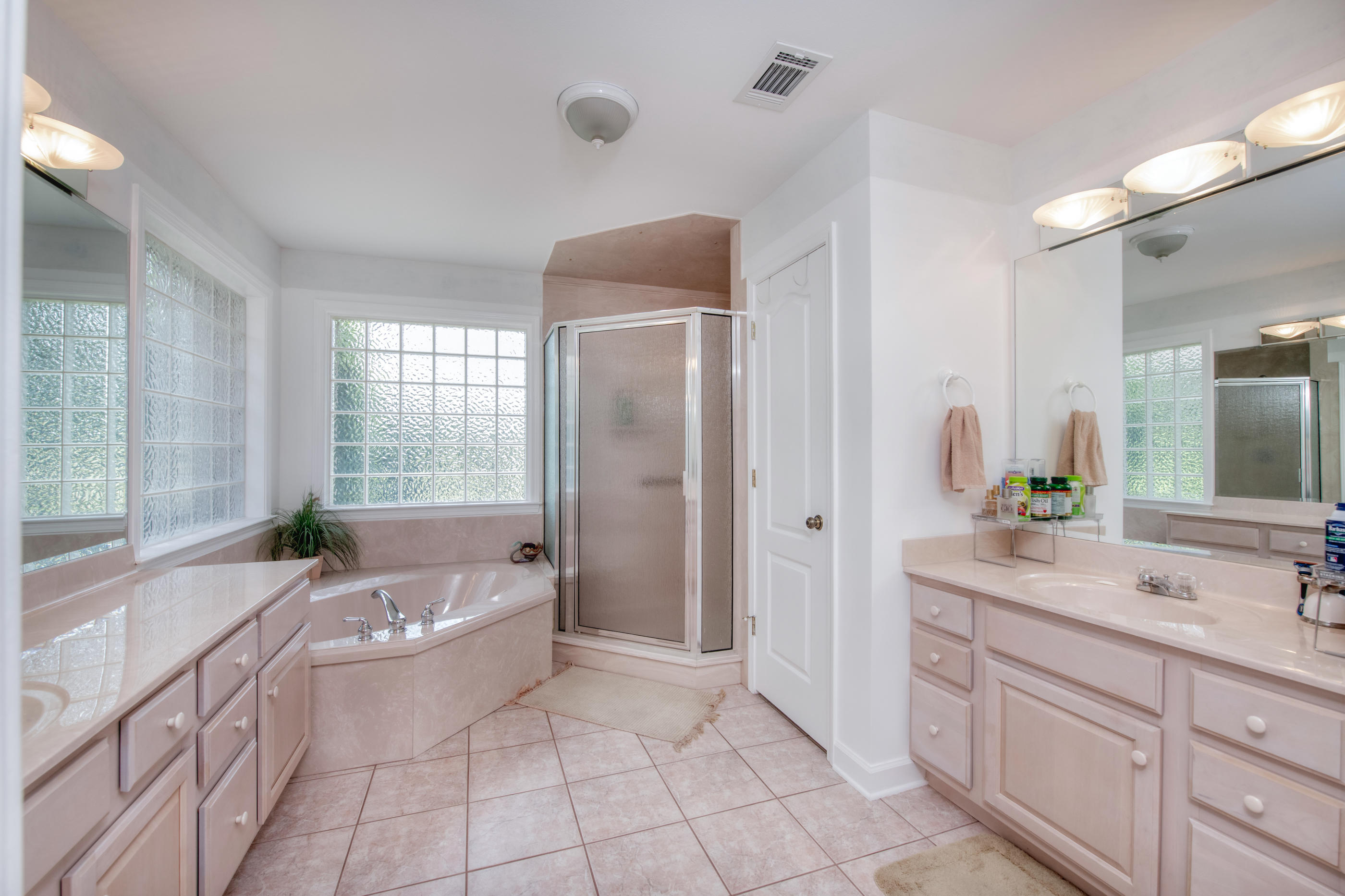 SHALIMAR POINTE S/D - Residential