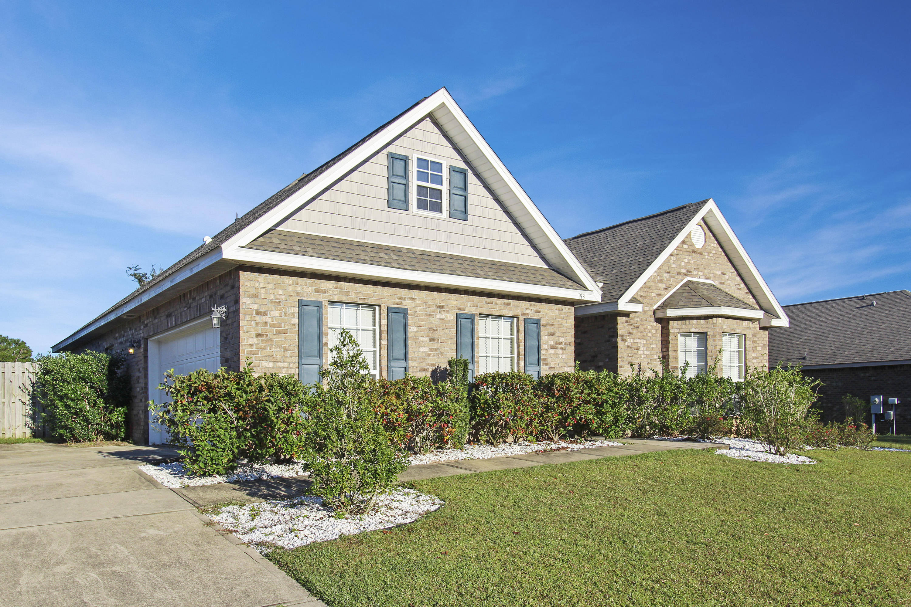 GARDENS AT HAMMOCK BAY - Residential