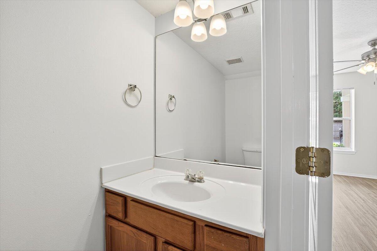SHAY LIN TOWNHOMES - Residential