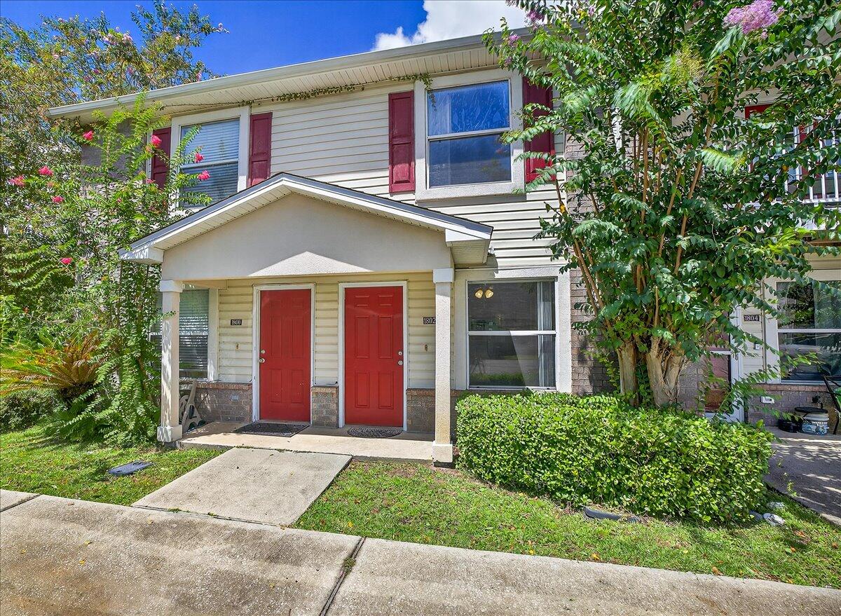 Welcome to this charming two-story townhouse featuring 2 bedrooms and 1.5 bathrooms! Step inside to an open living area that flows seamlessly into the kitchen, complete with ample cabinetry, generous prep space, and a breakfast bar. The main floor also includes a half bath-- along with a laundry room located just off the kitchen.Upstairs, enjoy a private retreat with two spacious bedrooms and a full bathroom. Outside, you'll find a small yard for your enjoyment. This property comes complete with access to the community pool.