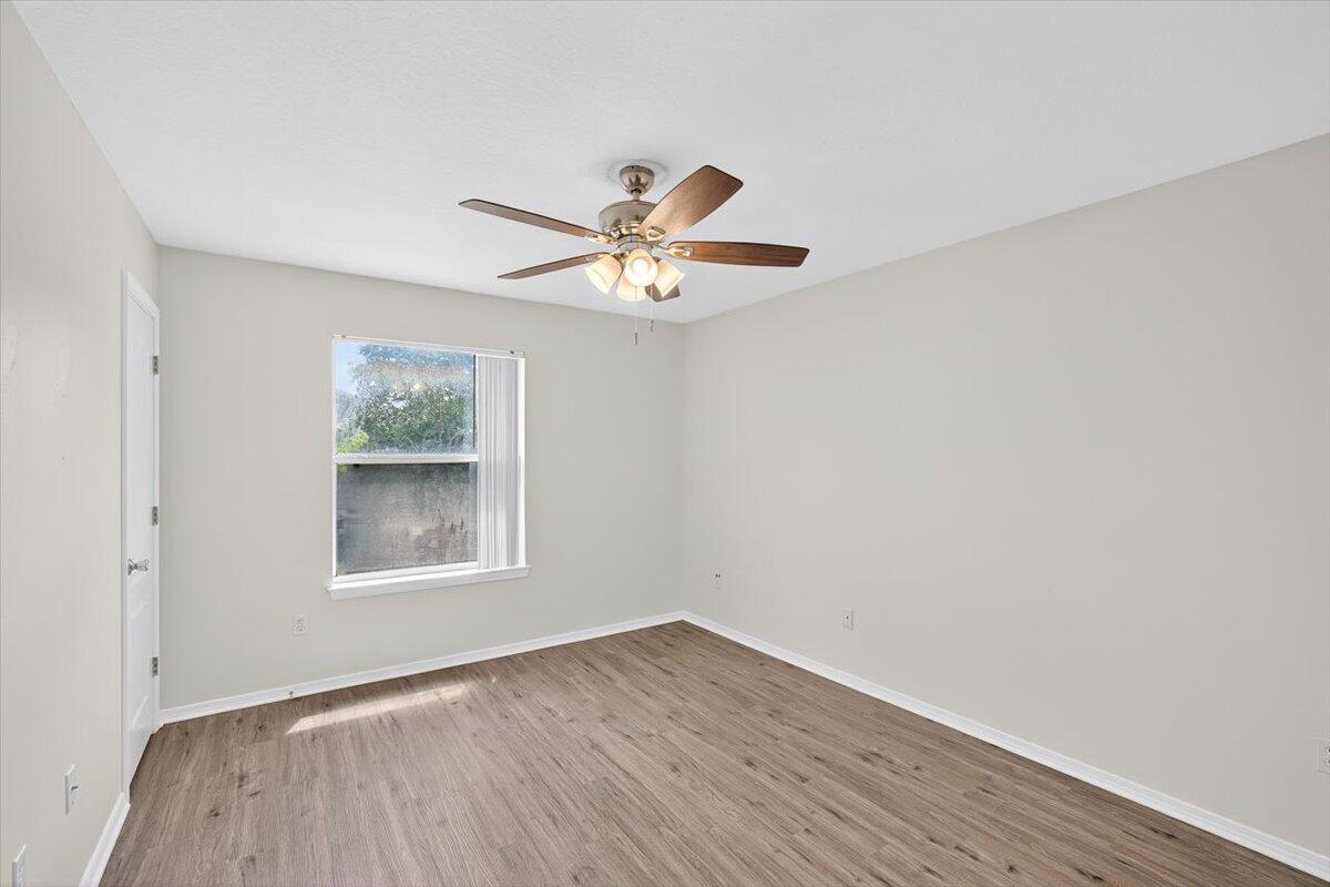 SHAY LIN TOWNHOMES - Residential