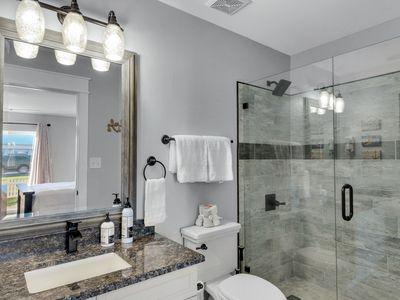 Royal Seaesta - Residential