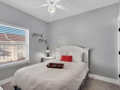 Royal Seaesta - Residential