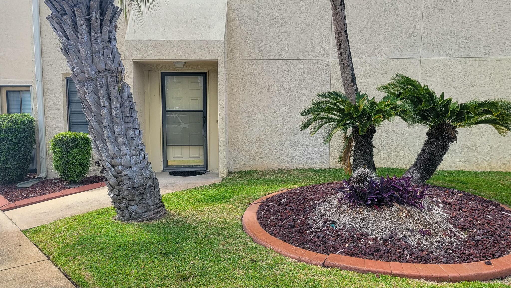 CLIPPER COVE T/H - Residential