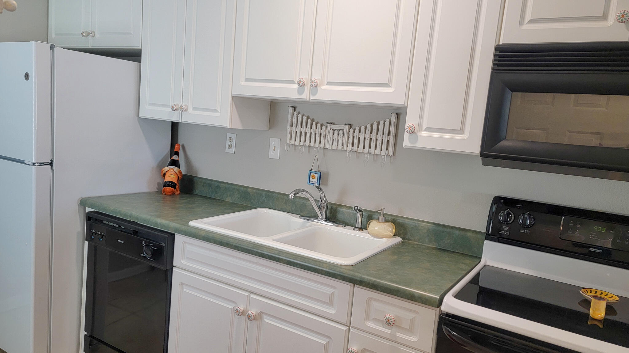 CLIPPER COVE T/H - Residential