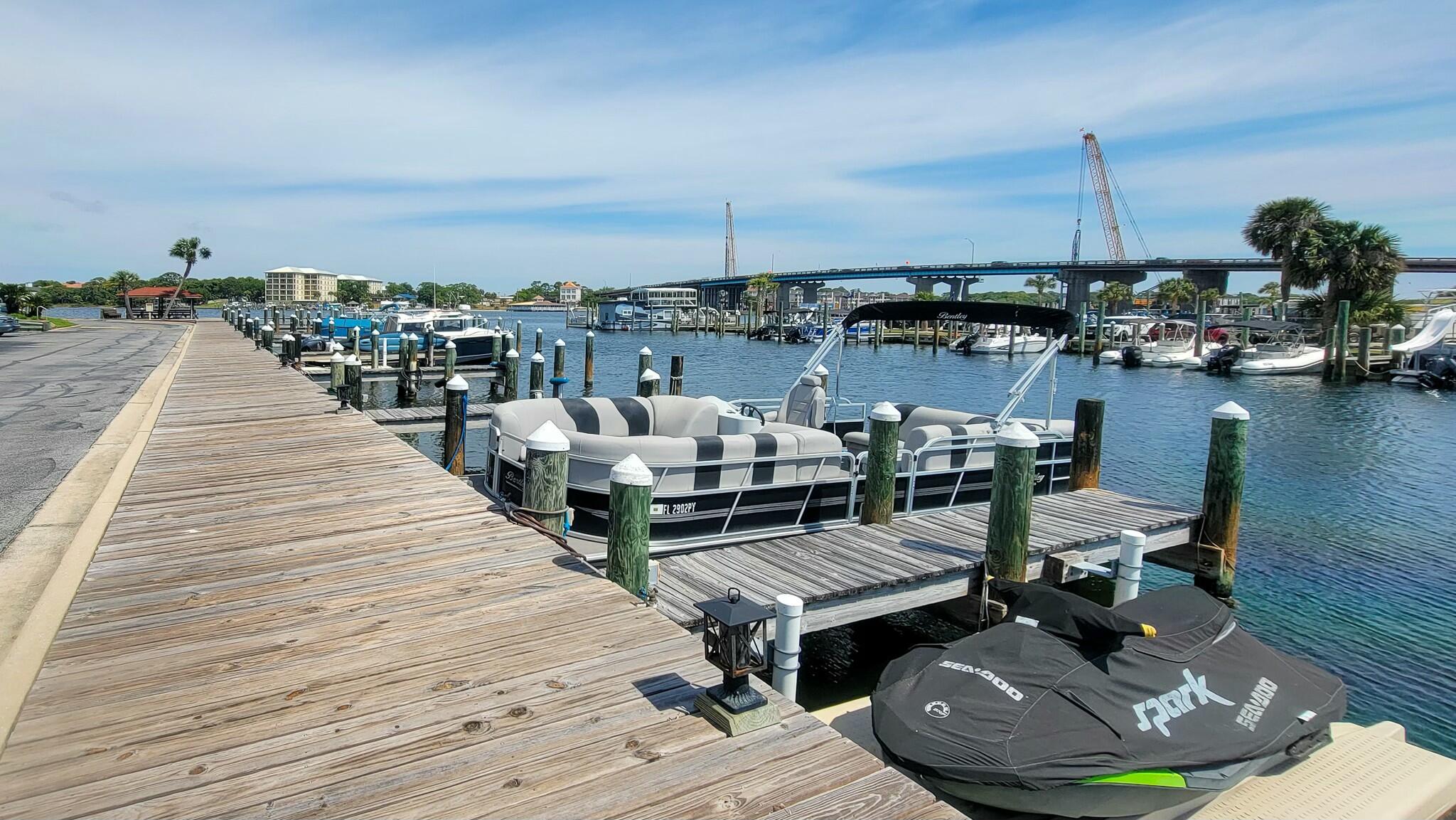 CLIPPER COVE T/H - Residential